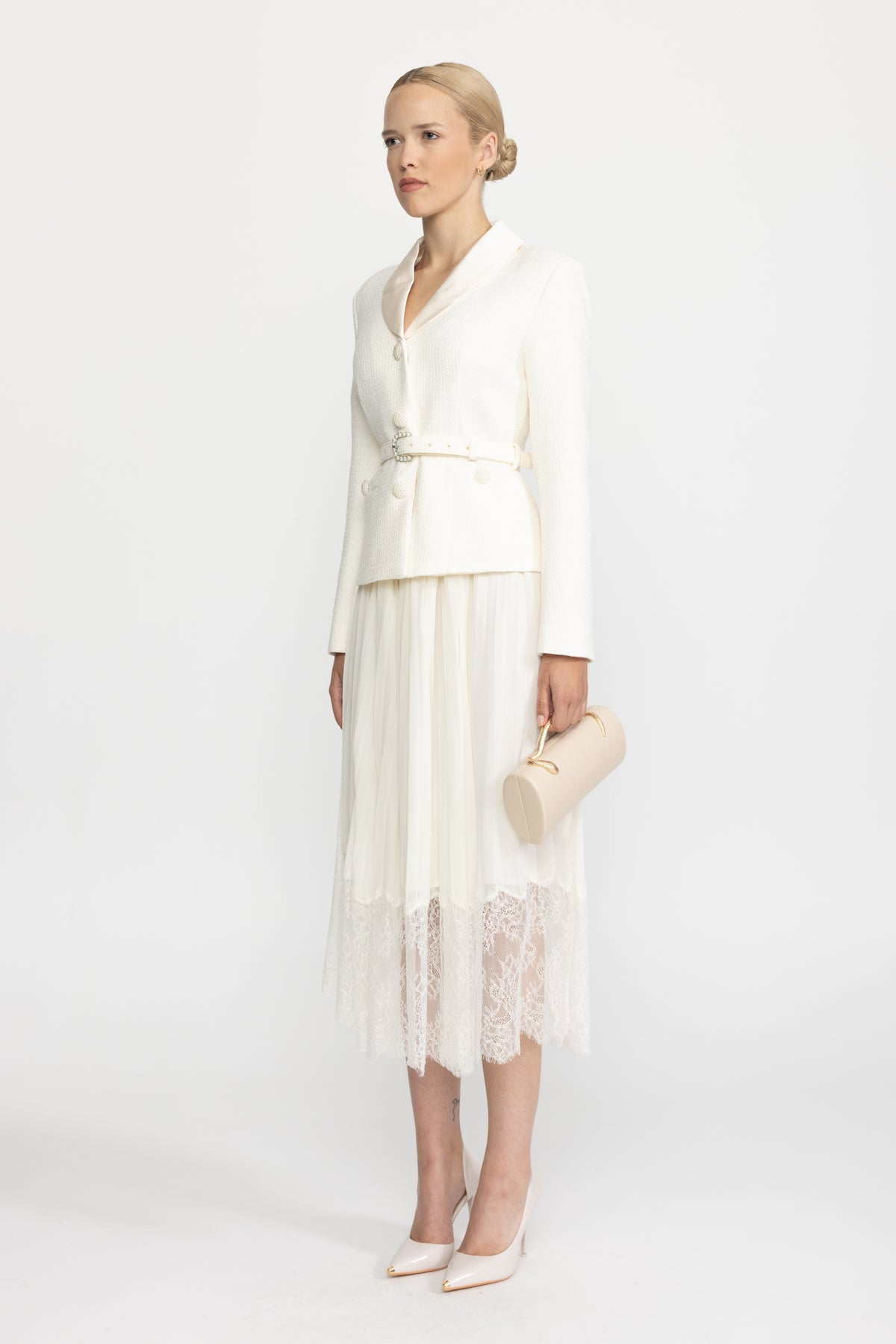 Rochie-jachetă din tweed cu guler din satin și fustă plisată din dantelă - Ivoire