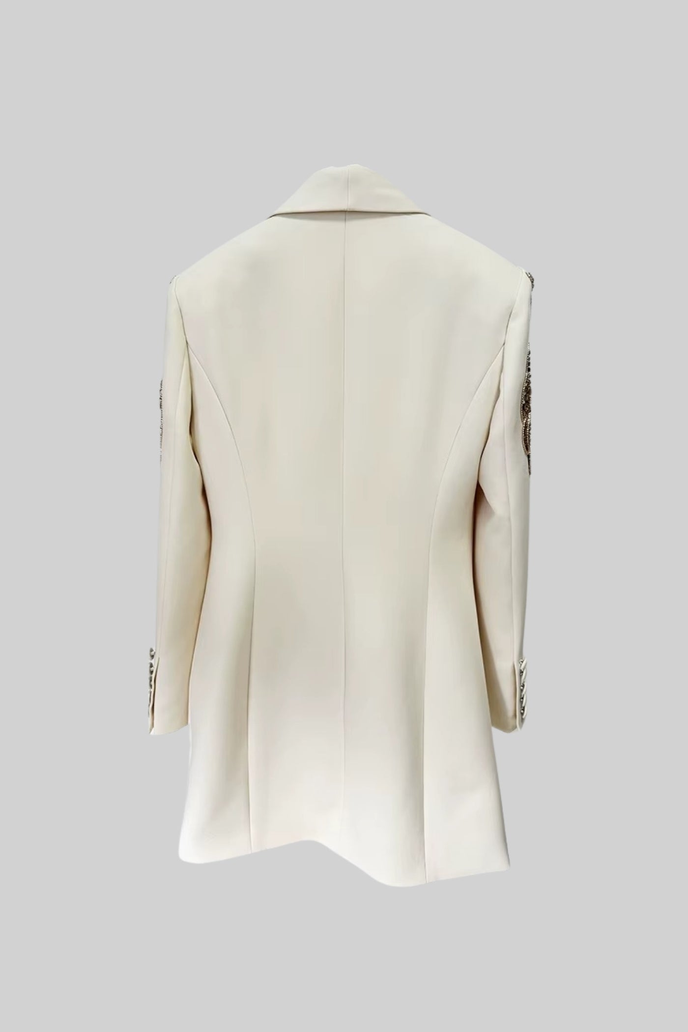 Sacou Drapat cu Broderie Complexă pe Umeri - Ivoire