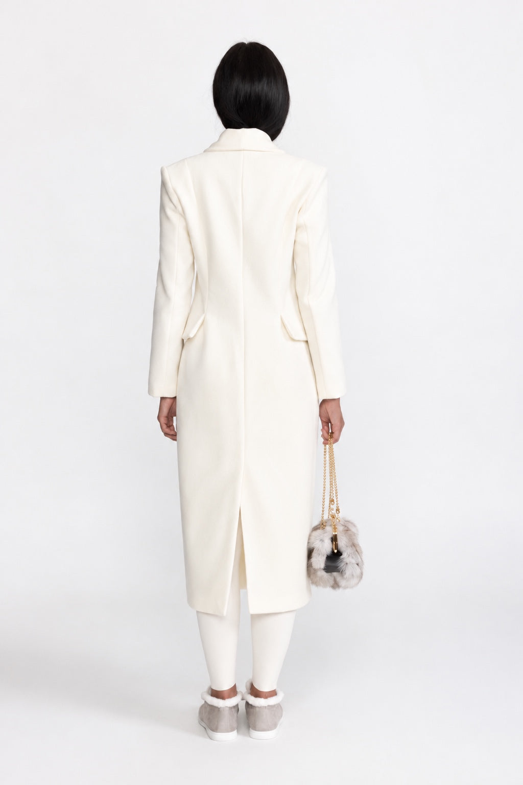 Palton lung cambrat cu umeri sculptați - Off-White