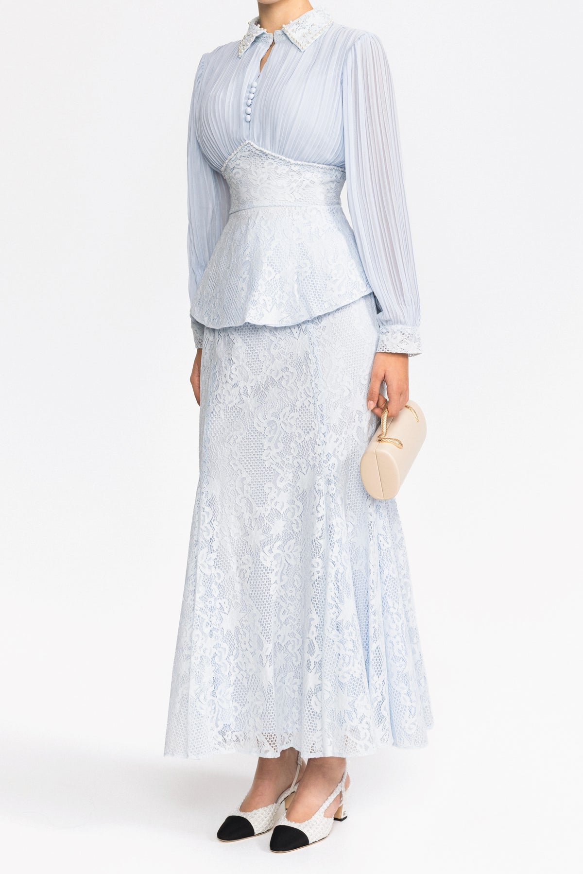 Set cu bluză peplum din șifon plisat și dantelă și fustă maxi - bleu deschis