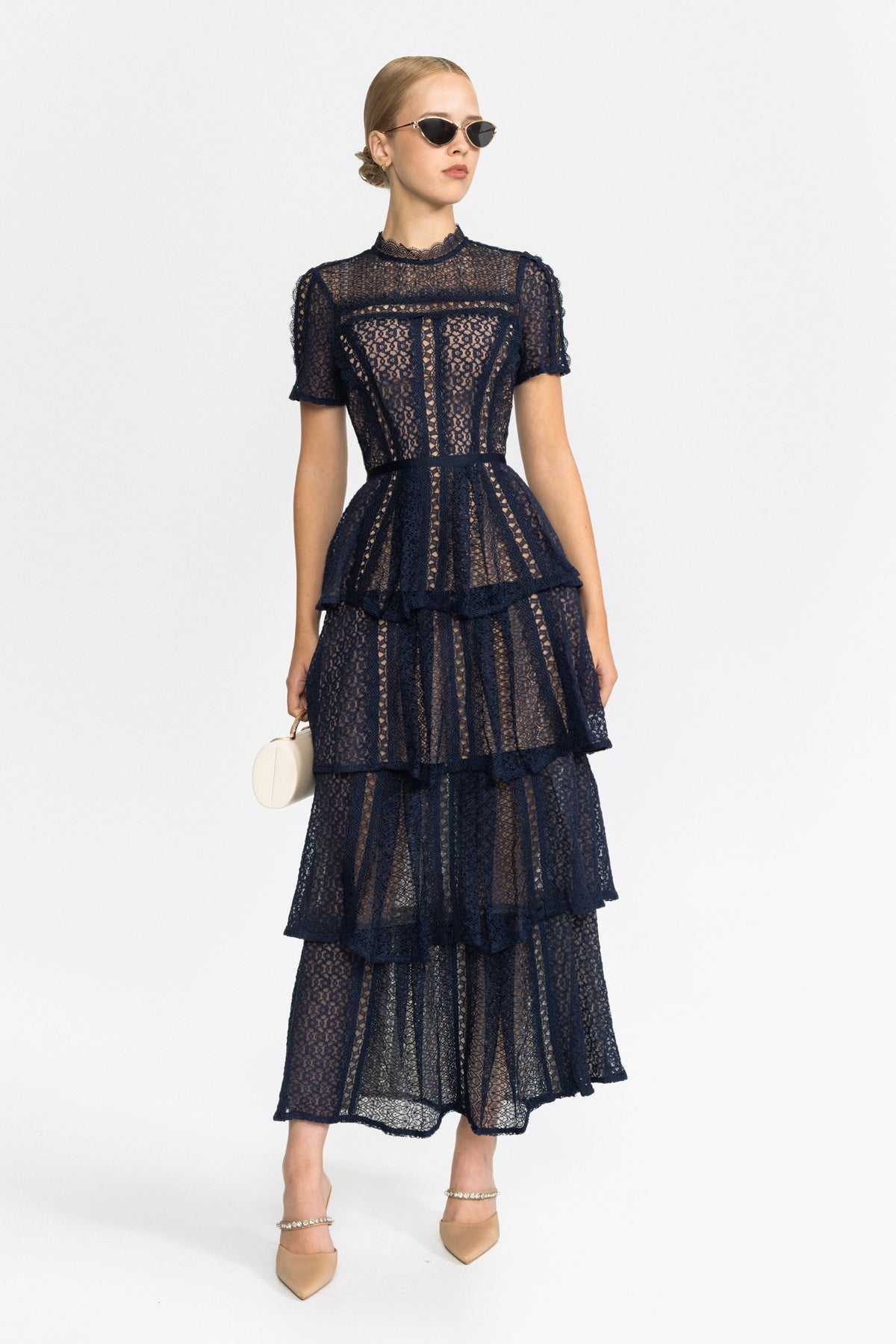 Rochie midi în straturi, cu inserții din dantelă - bleumarin