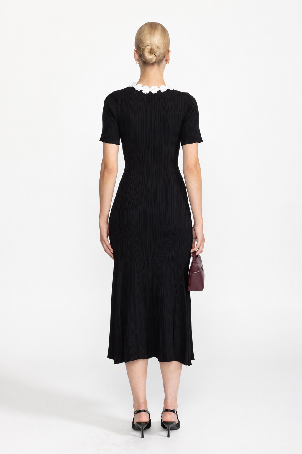 Ribbed Knit Flower Appliqué Midi Dress - Black