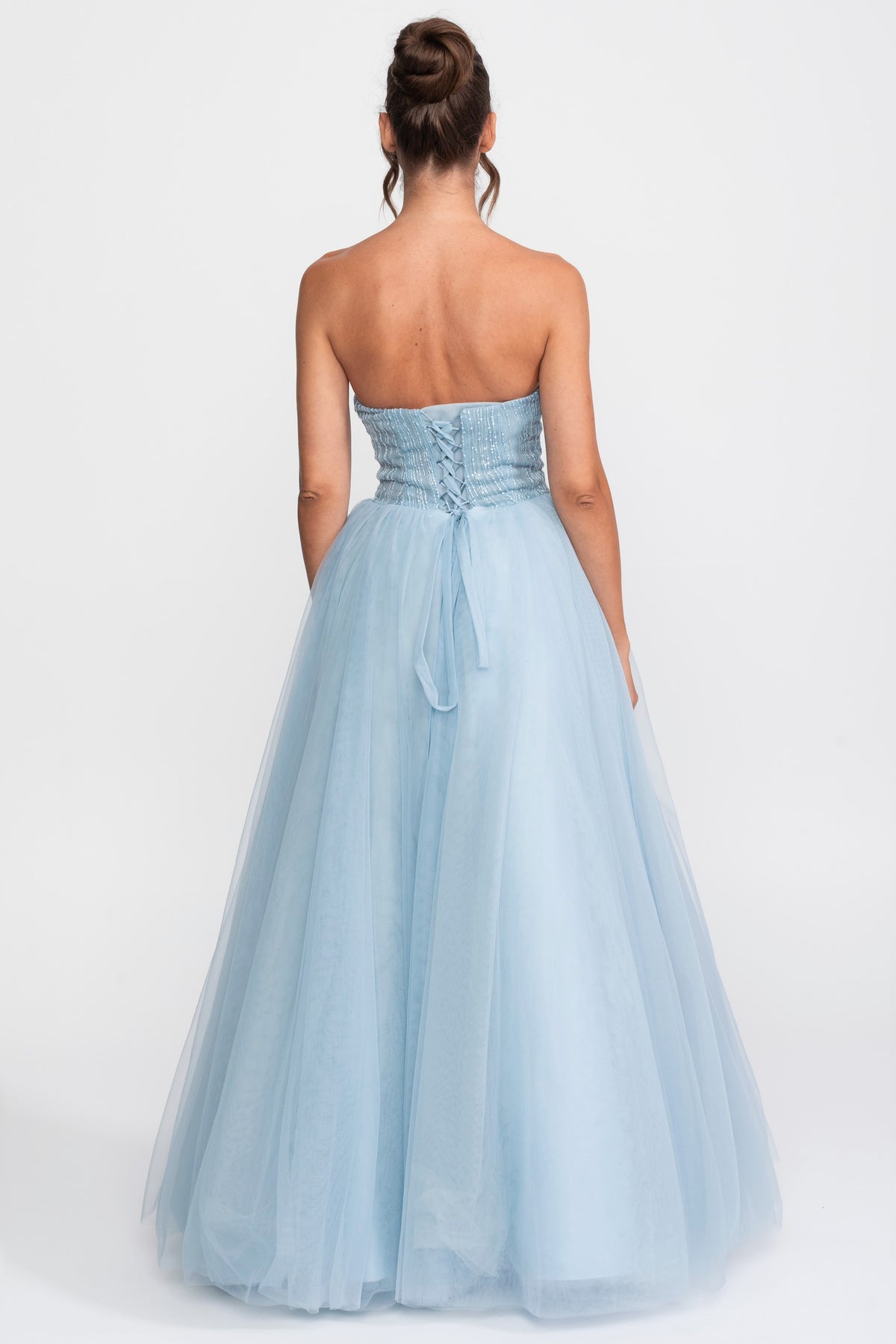 Rochie de bal din tul, fără bretele, cu aplicații din paiete - Light Blue