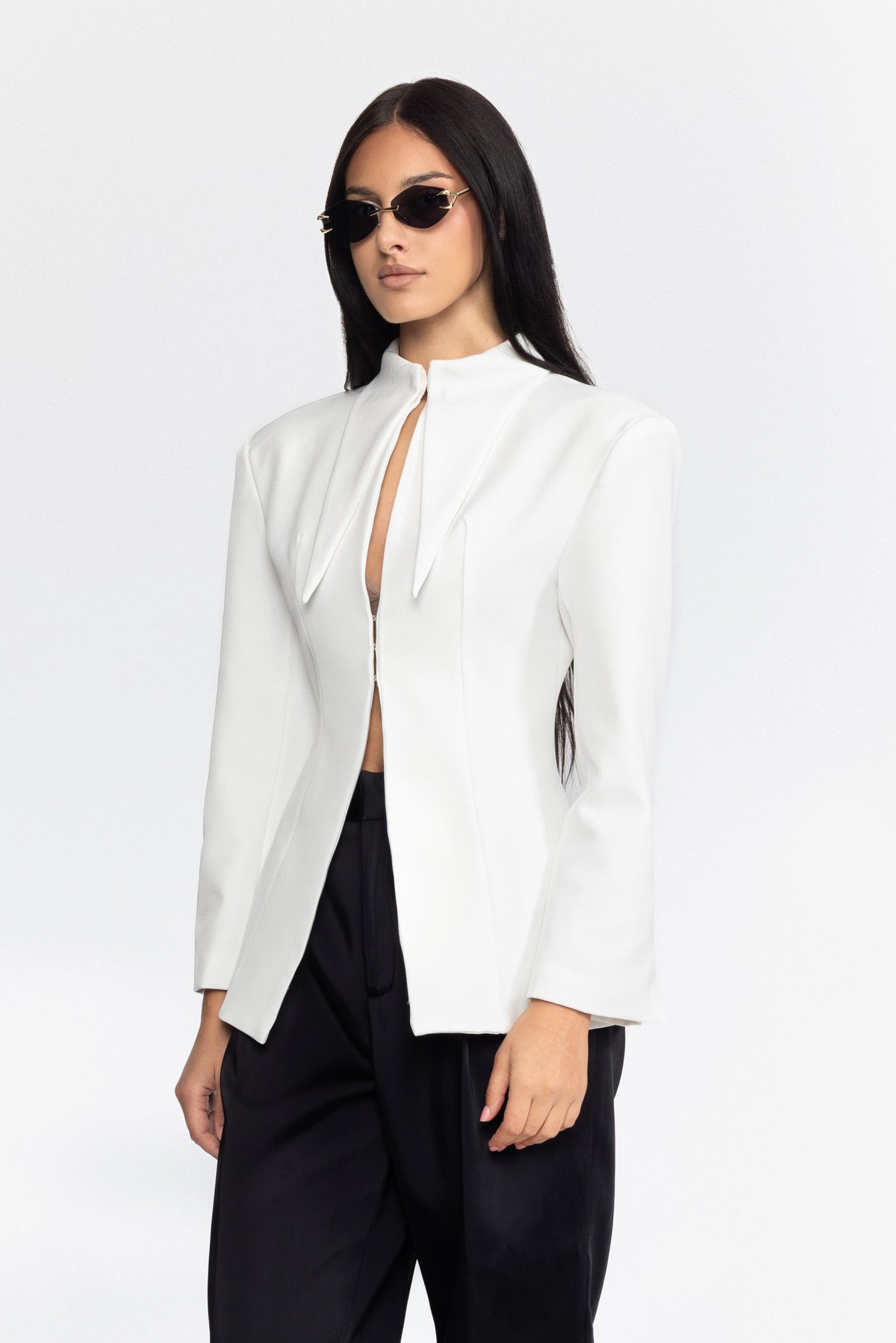 Sculpted Pointed-Collar Hook-Front Blazer - White