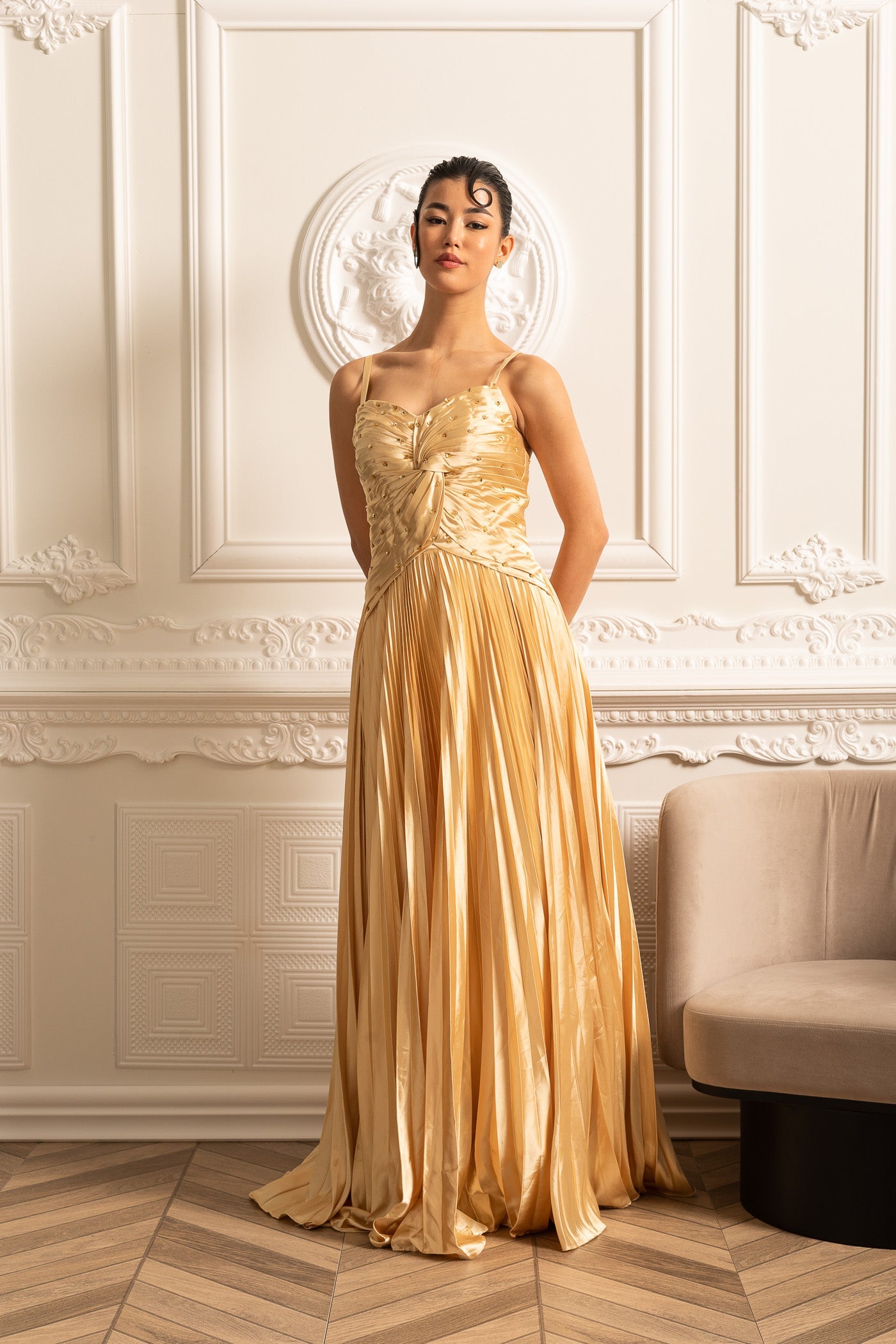 Cascade Gown With Sparkling Details - Gold