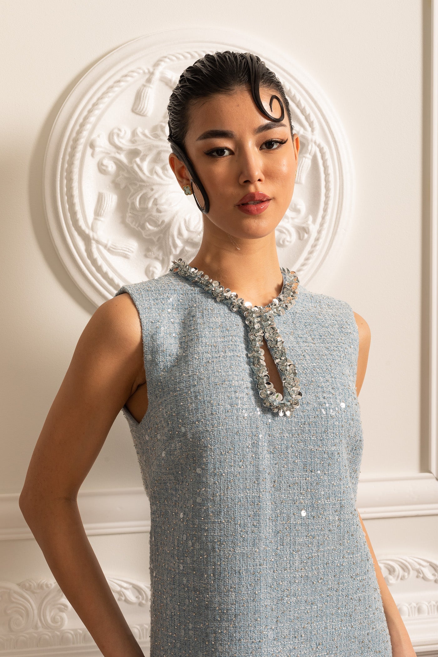 Rochie Mini Texturată Fără Mâneci cu Detalii Strălucitoare la Guler - Blue