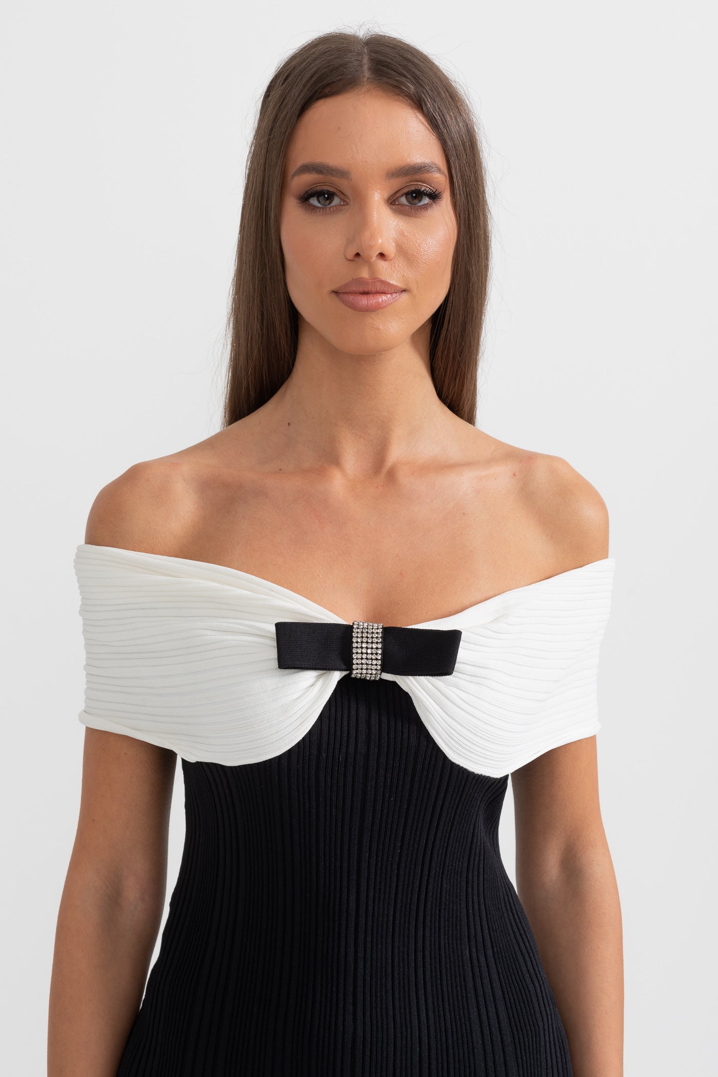 Rochie Midi Sophisticated Mermaid Bow - Negru