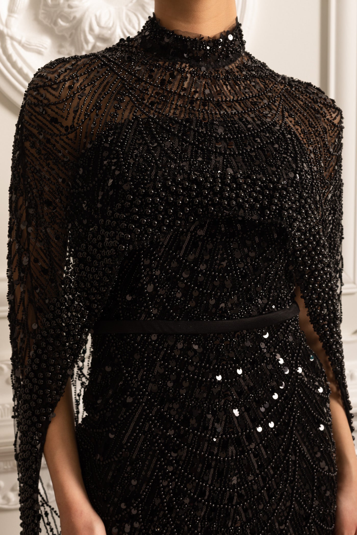 Rochie Glamour cu Mărgele și Văl Detasabil - Negru