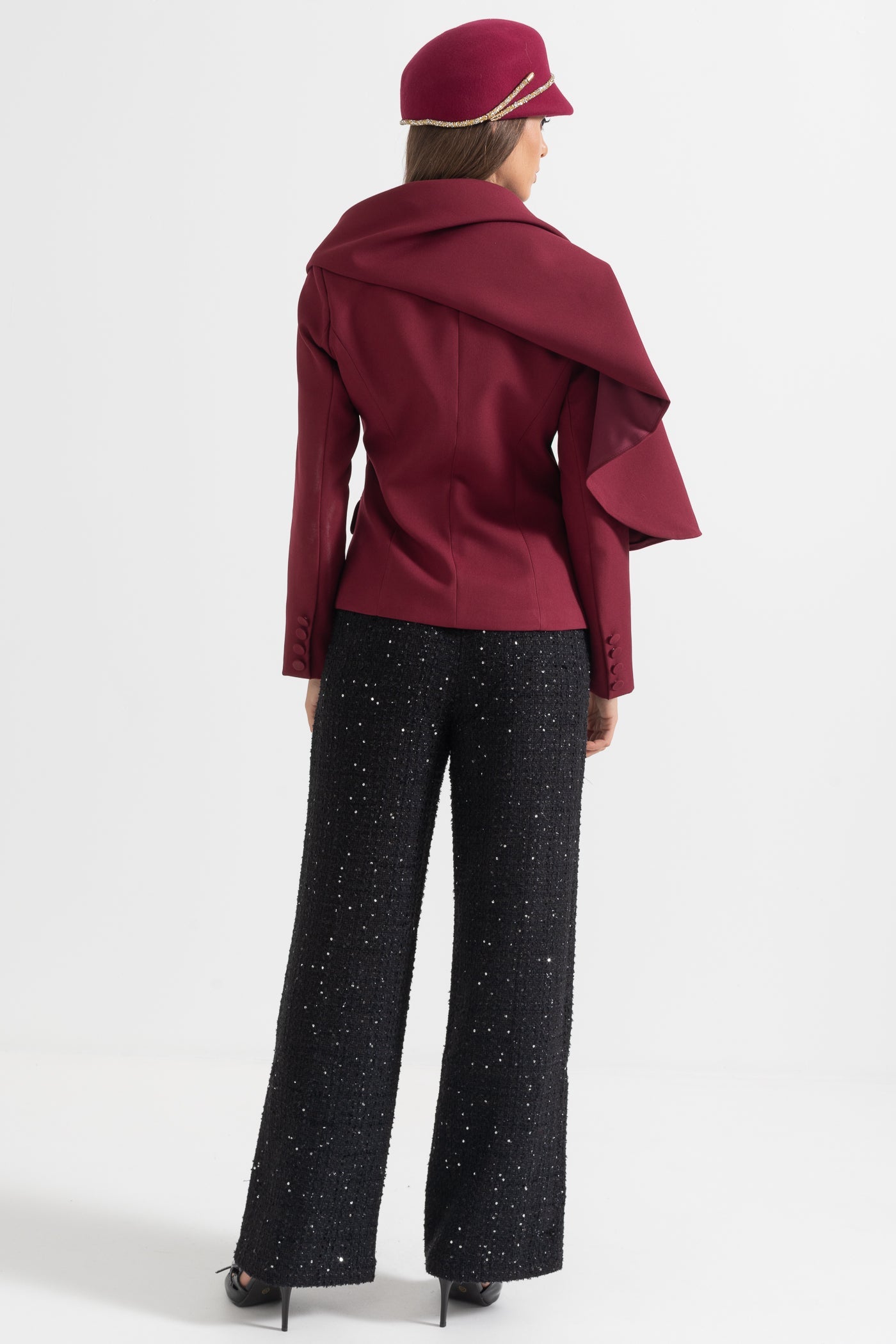 Sacou Modern cu Eșarfă Drapată Asimetric - Burgundy