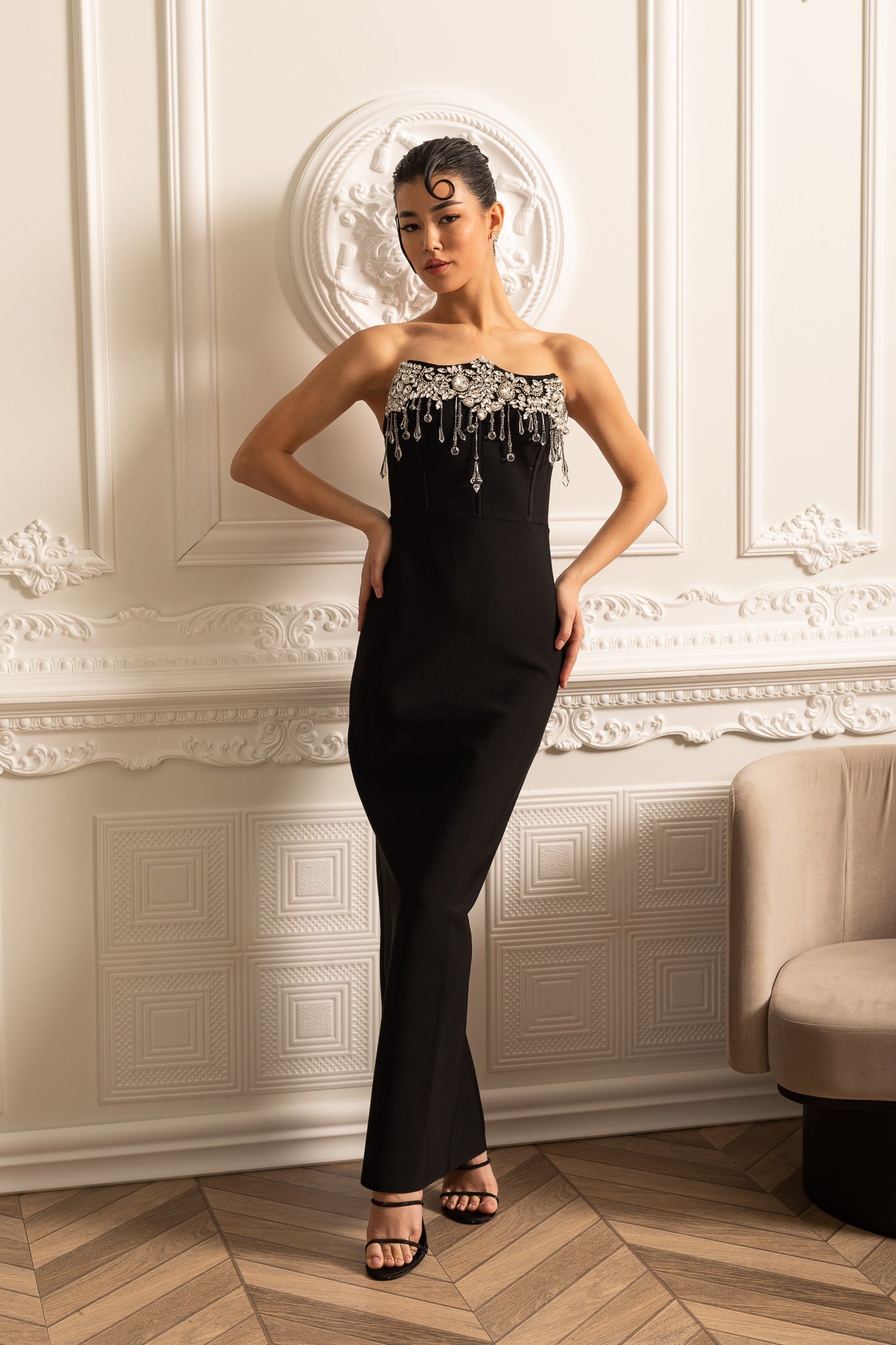 Rochie Corset Elegantă, Conformă, cu Ornamente Sclipitoare Argintii - Negru