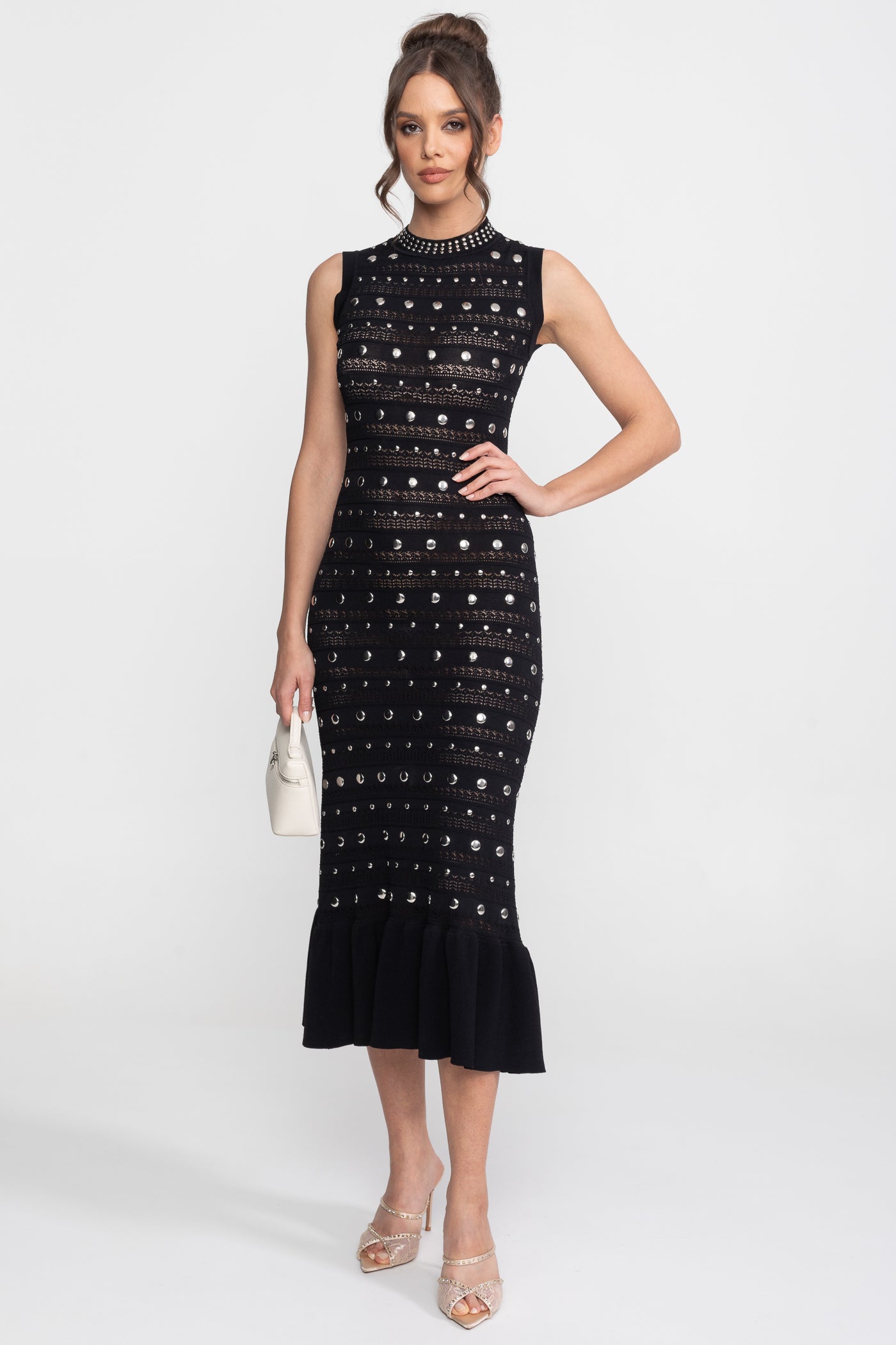Rochie midi din tricot, împodobită, cu guler înalt și tiv cu volane - Negru