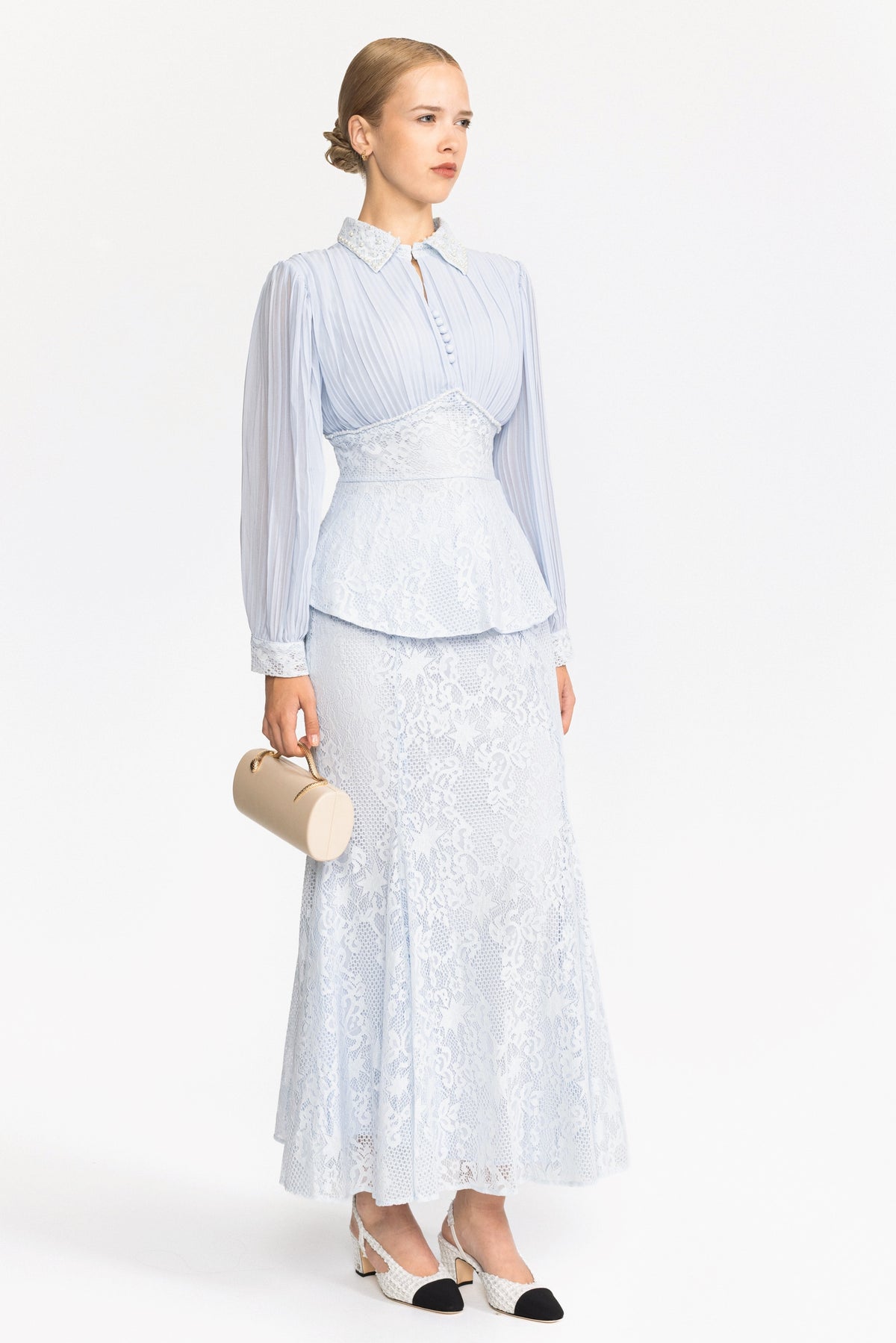 Set cu bluză peplum din șifon plisat și dantelă și fustă maxi - bleu deschis