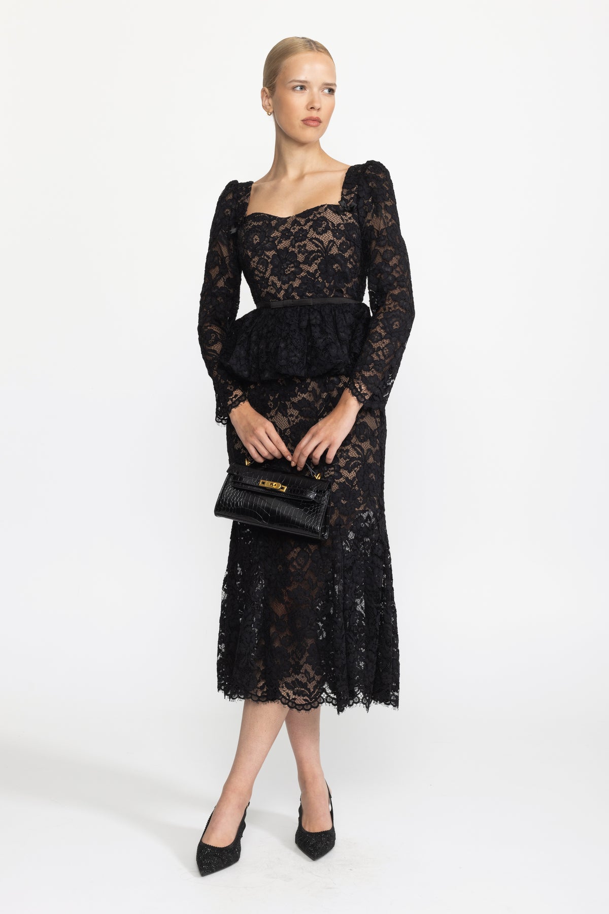 Lace Sweetheart Peplum Midi Dress with Puff Sleeves - Black