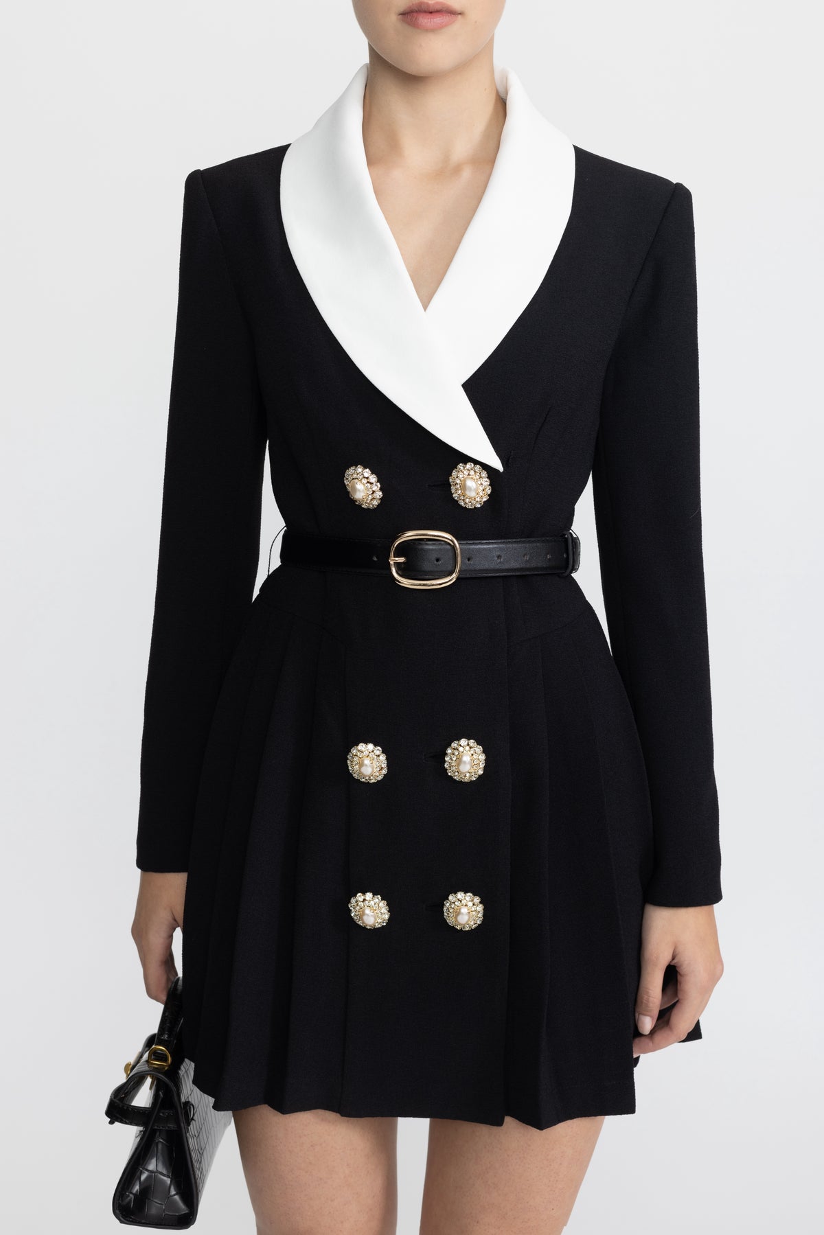 Rochie mini tip blazer cu revere contrastante, cordon și pliuri - Negru