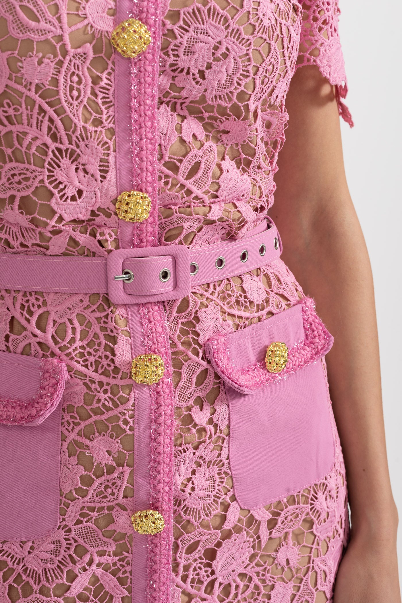 Rochie midi excepțională din dantelă cu mâneci scurte - Rose