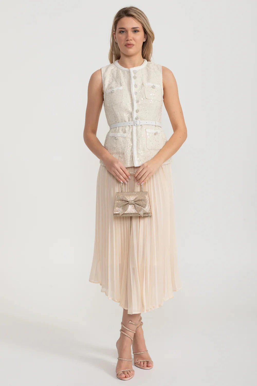Set texturat cu buzunare frontale și fustă plisată transparentă - Ivoire