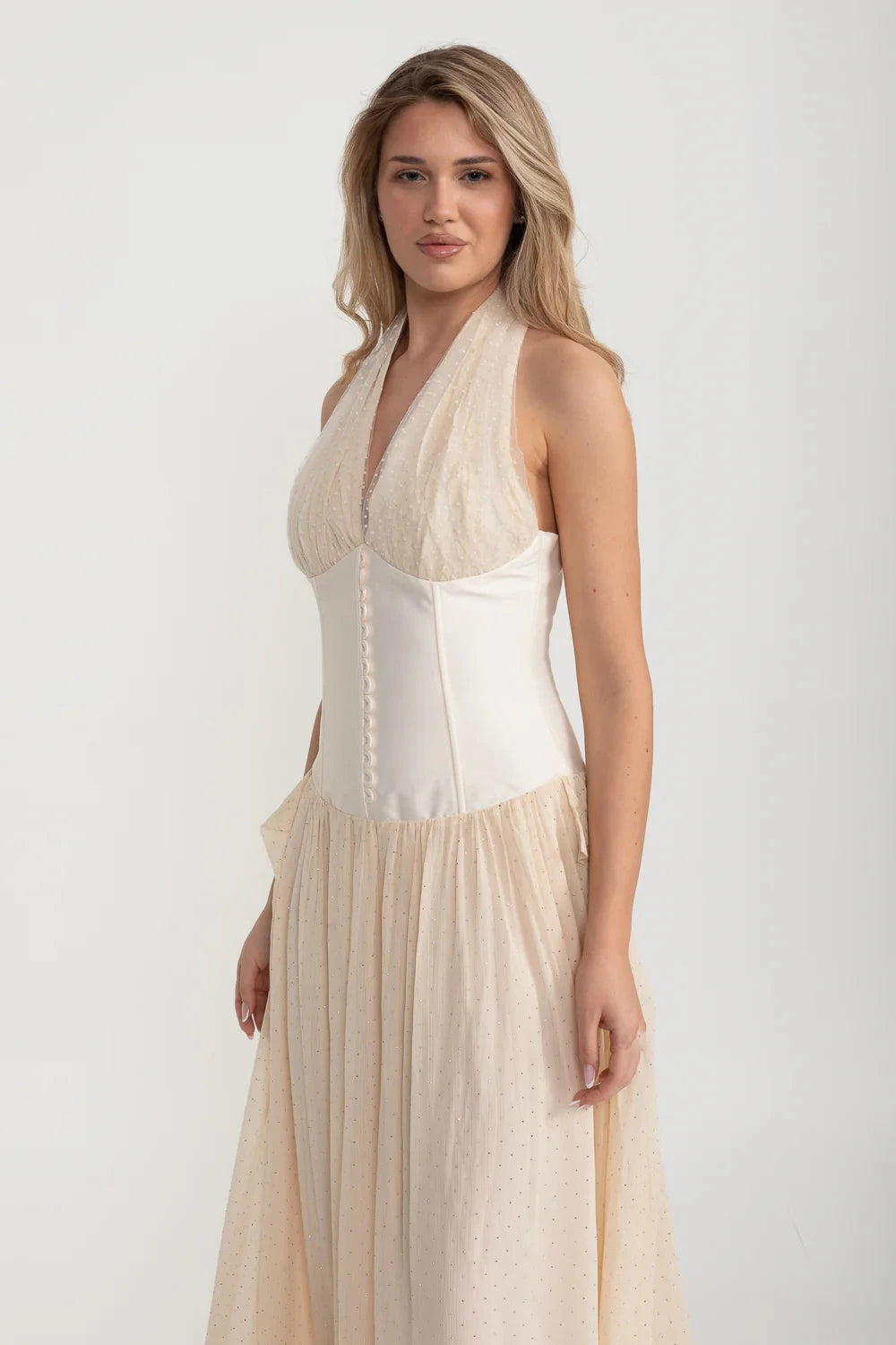 Rochie Elegantă cu Corset Conformă și Fustă Maxi Fluidă - Ivoire