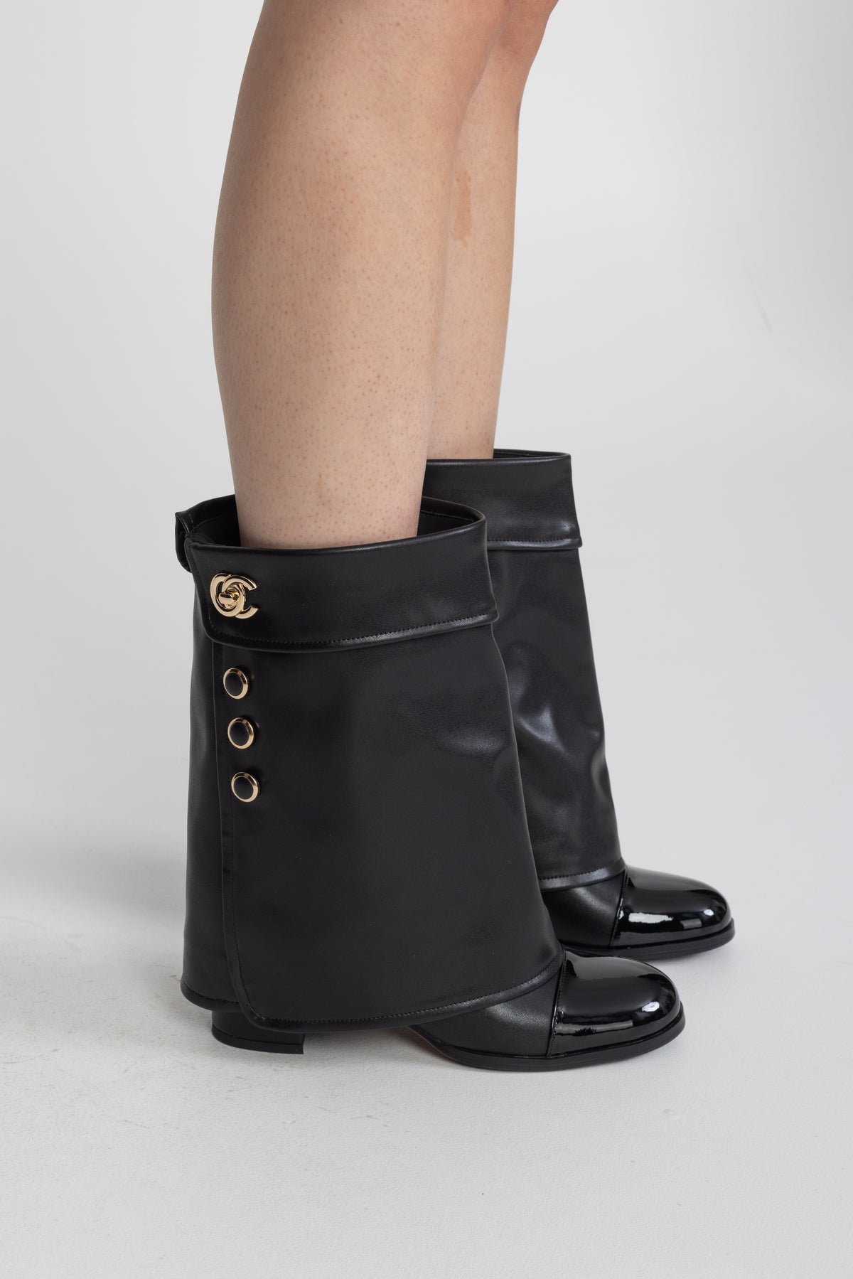 Fold-Over Cap Toe Block Heel Boots - Black
