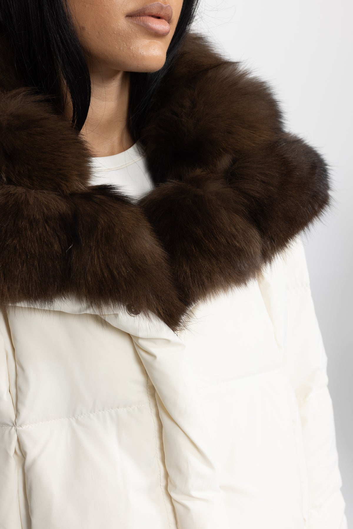 Fox Fur Collar Cropped Down Puffer Jacket - Ivoire