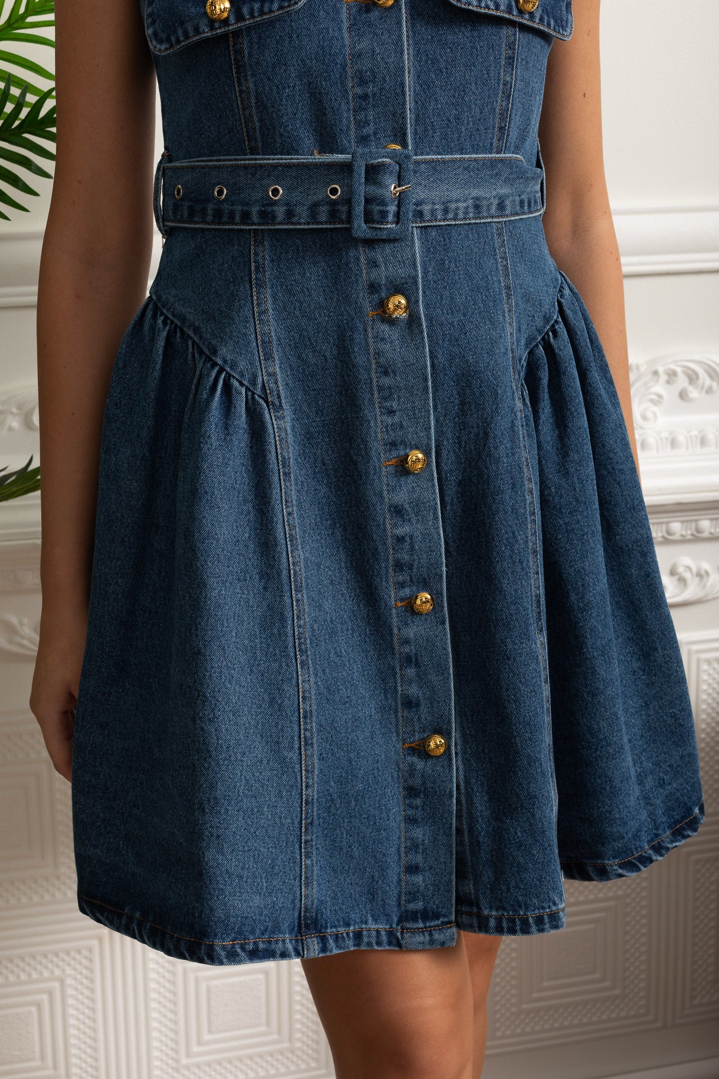 Rochie Mini din Denim cu Nasturi și Curea - Albastru