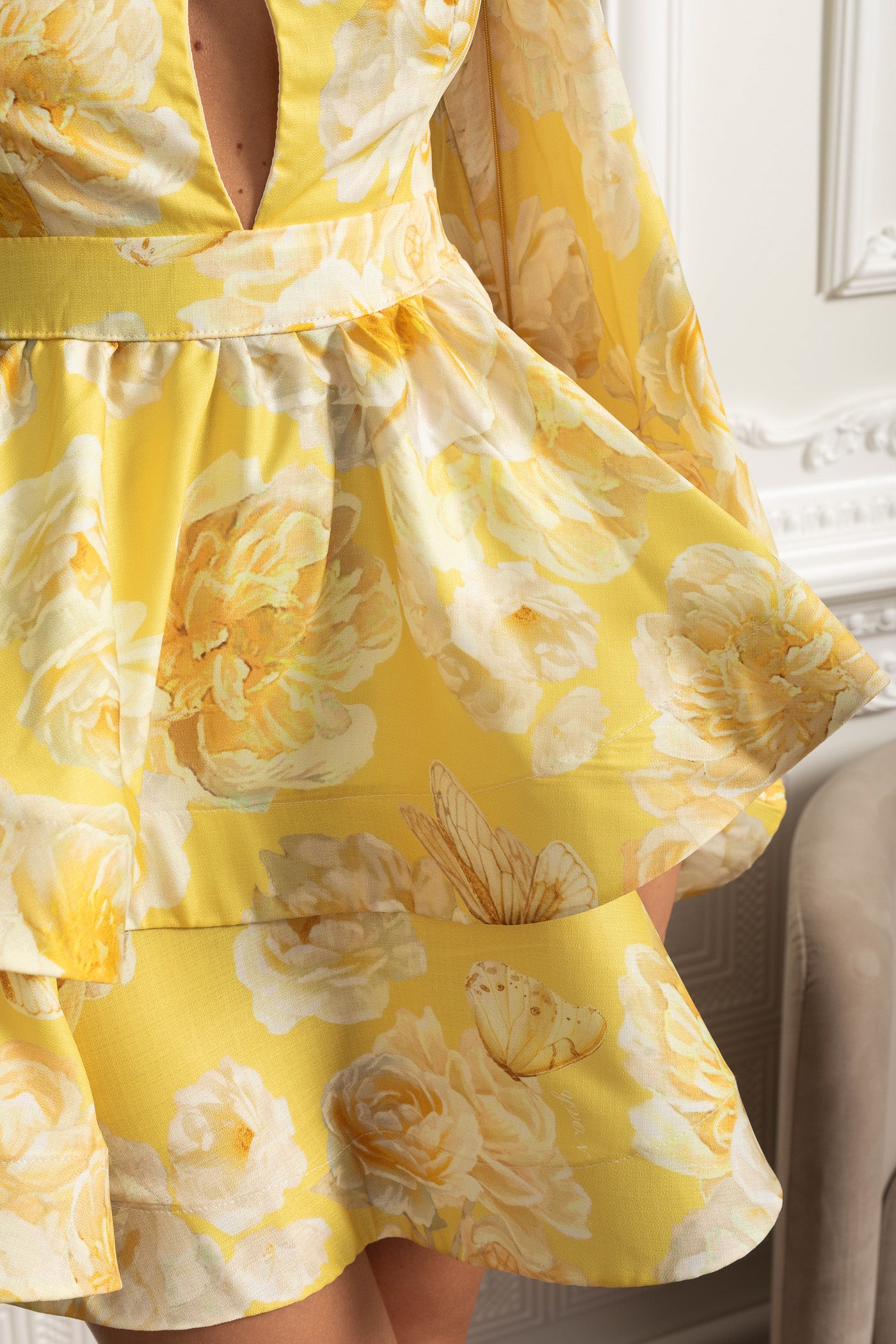 Floral Romantic Mini Dress With Voluminous Sleeves And Peplum Detail - Yellow