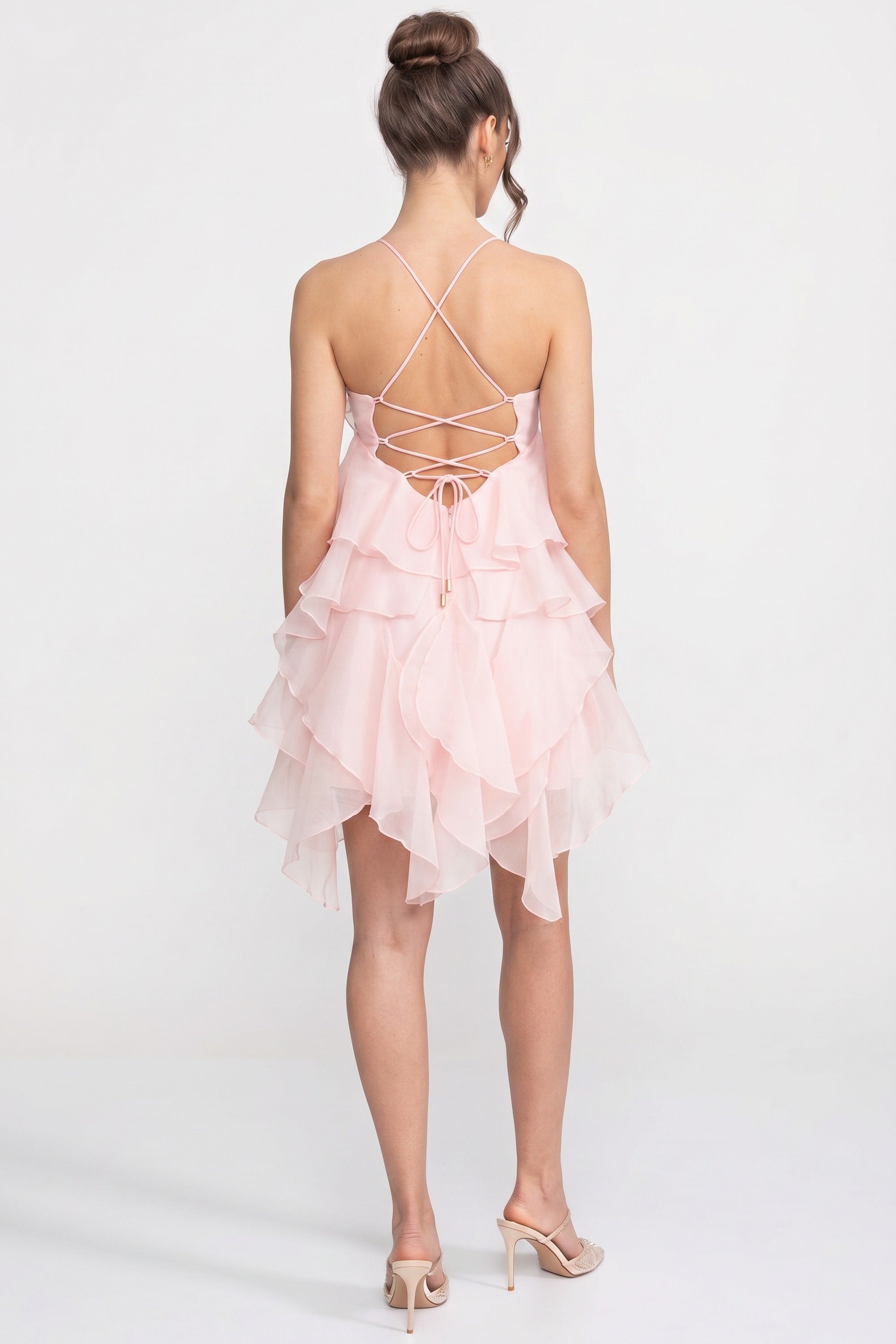 Rochie mini cu volane stratificate și guler halter cu flori 3D - Roz