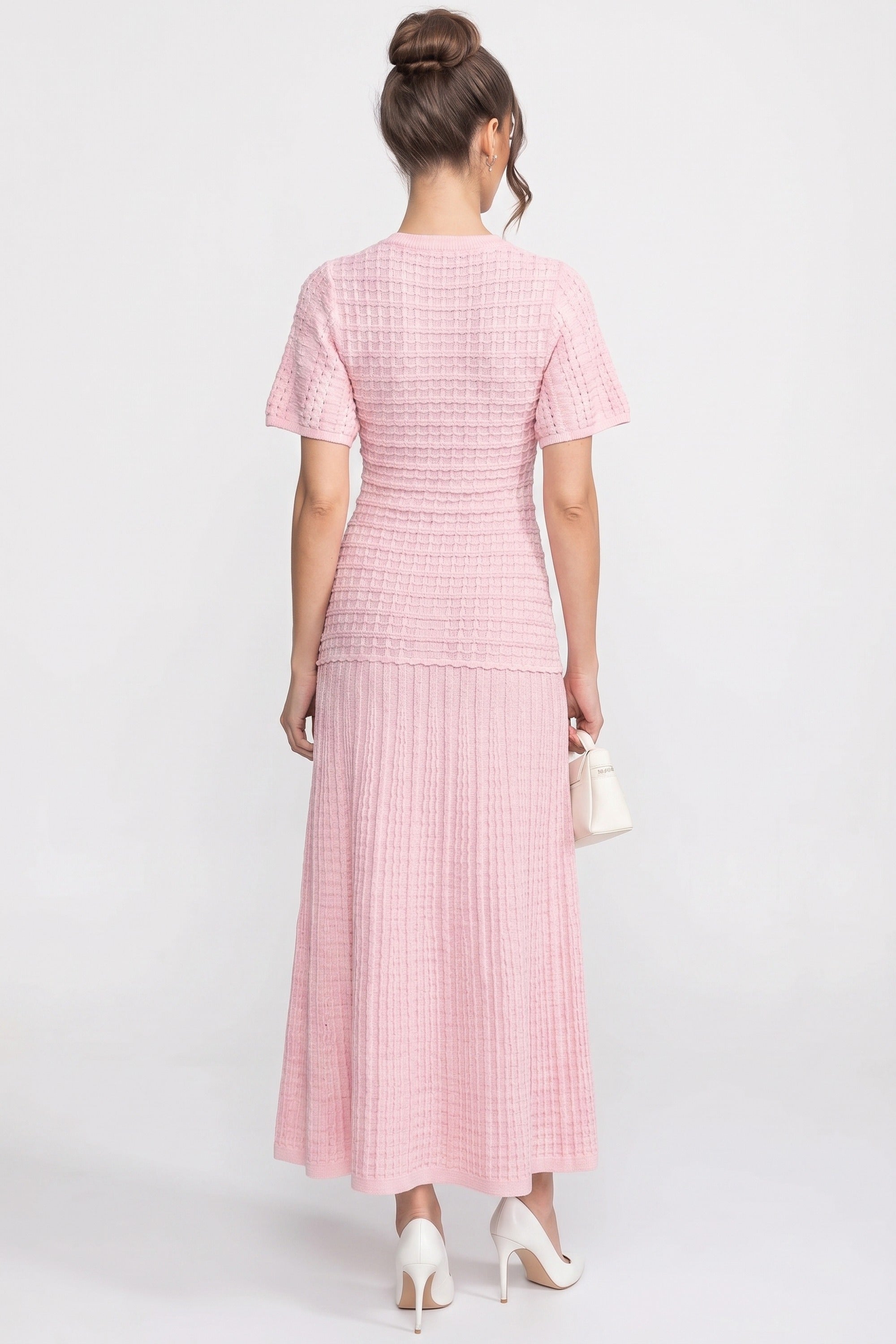 Rochie midi cu mânecă scurtă și textură tricotată cu efect strălucitor - roz