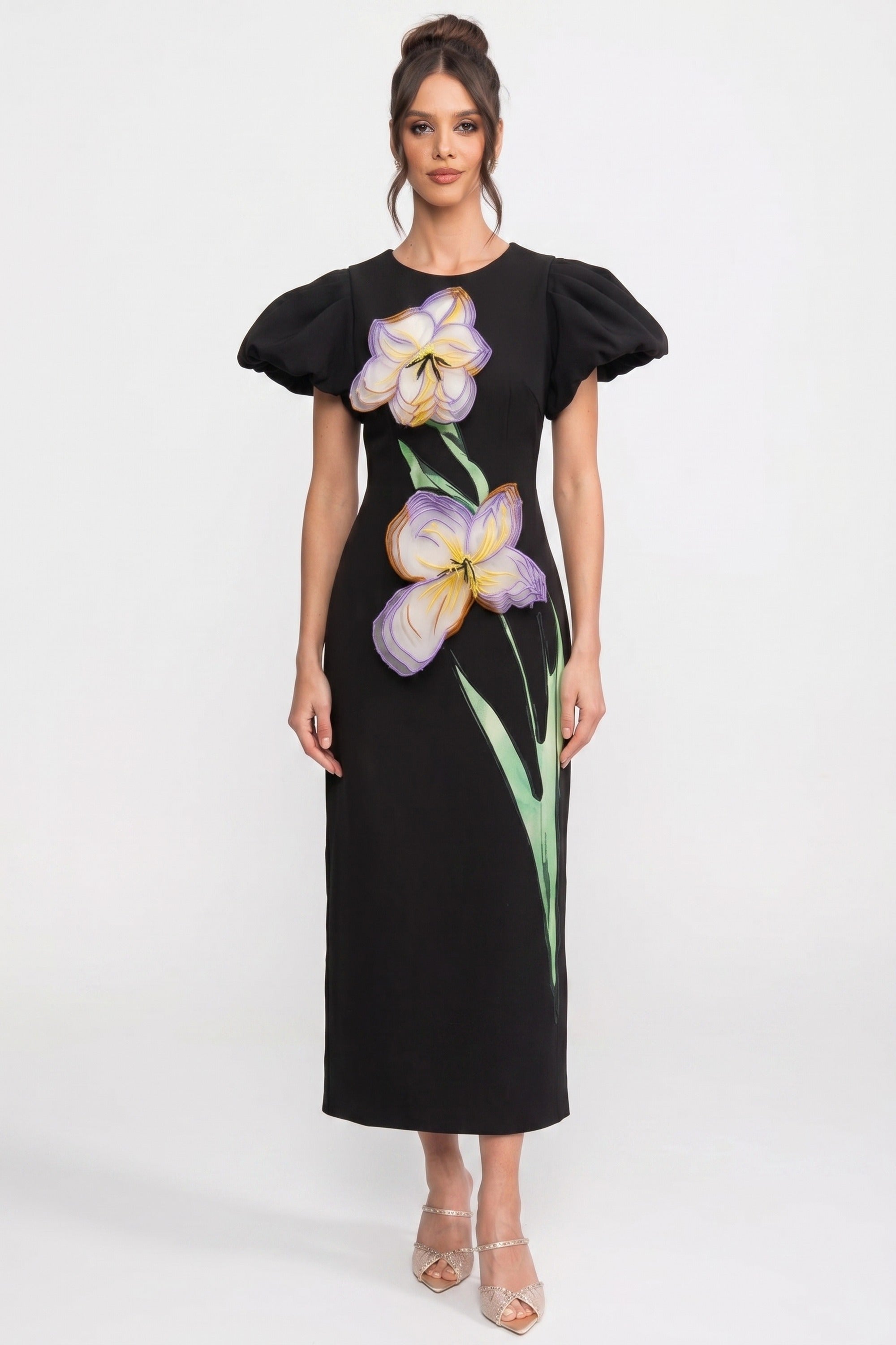 Rochie maxi structurată cu umeri accentuați și aplicații florale 3D Iris - Negru