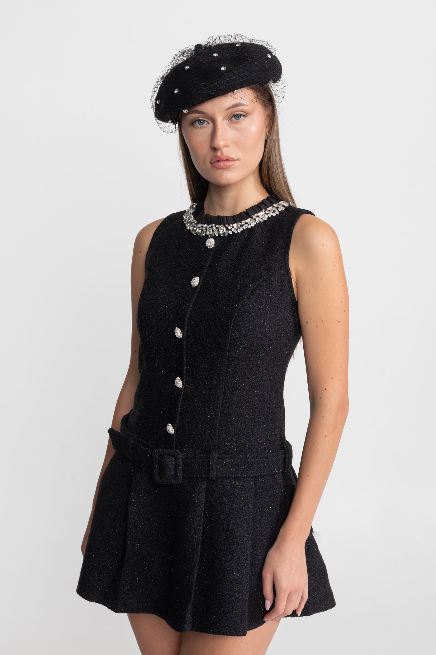 Rochie mini din tweed cu cristale și curea – Negru