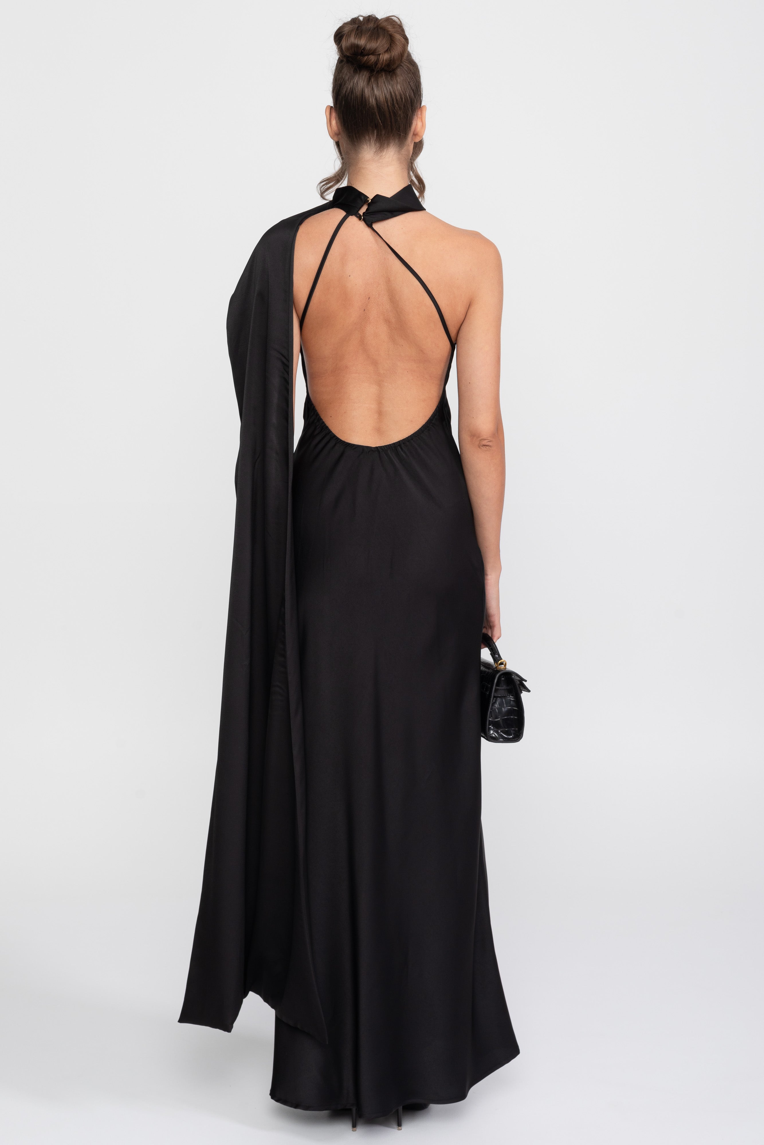 Rochie slip din satin cu halter răsucit și decolteu asimetric - Negru