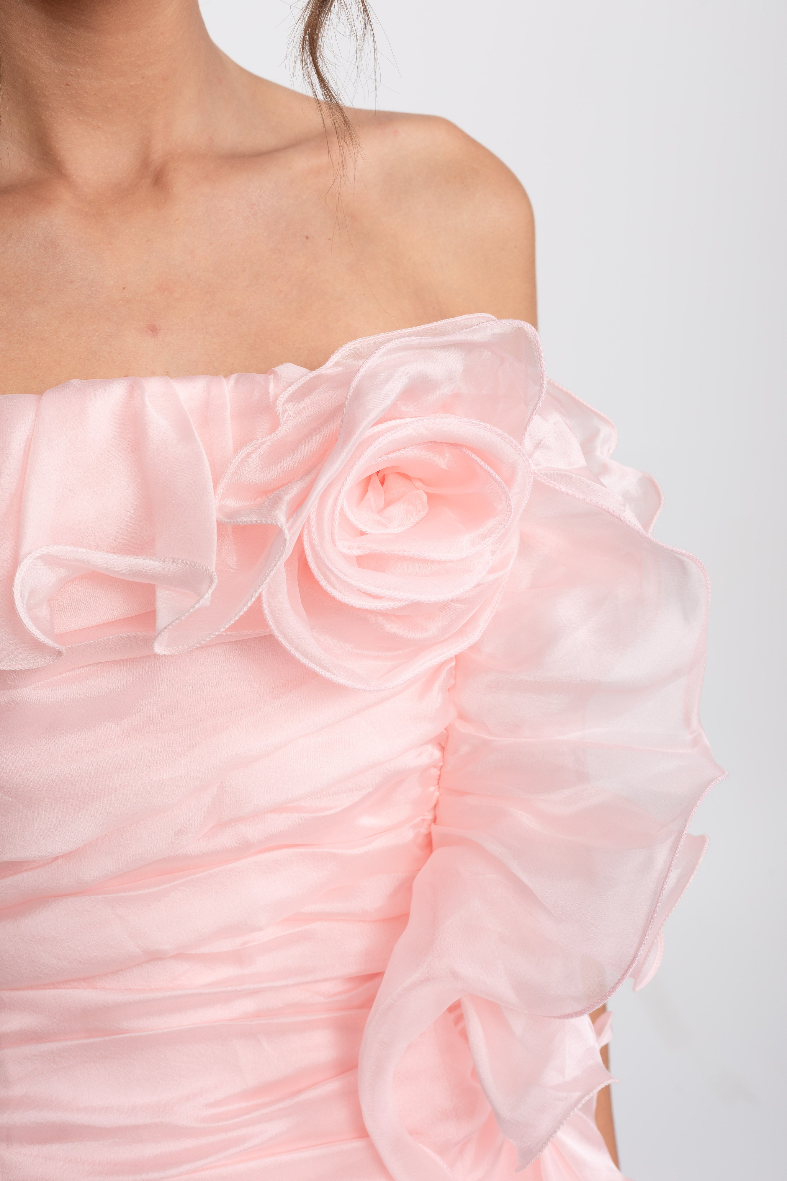 Rochie fără bretele Rosette Petal, cu aplicații florale 3D - Roz