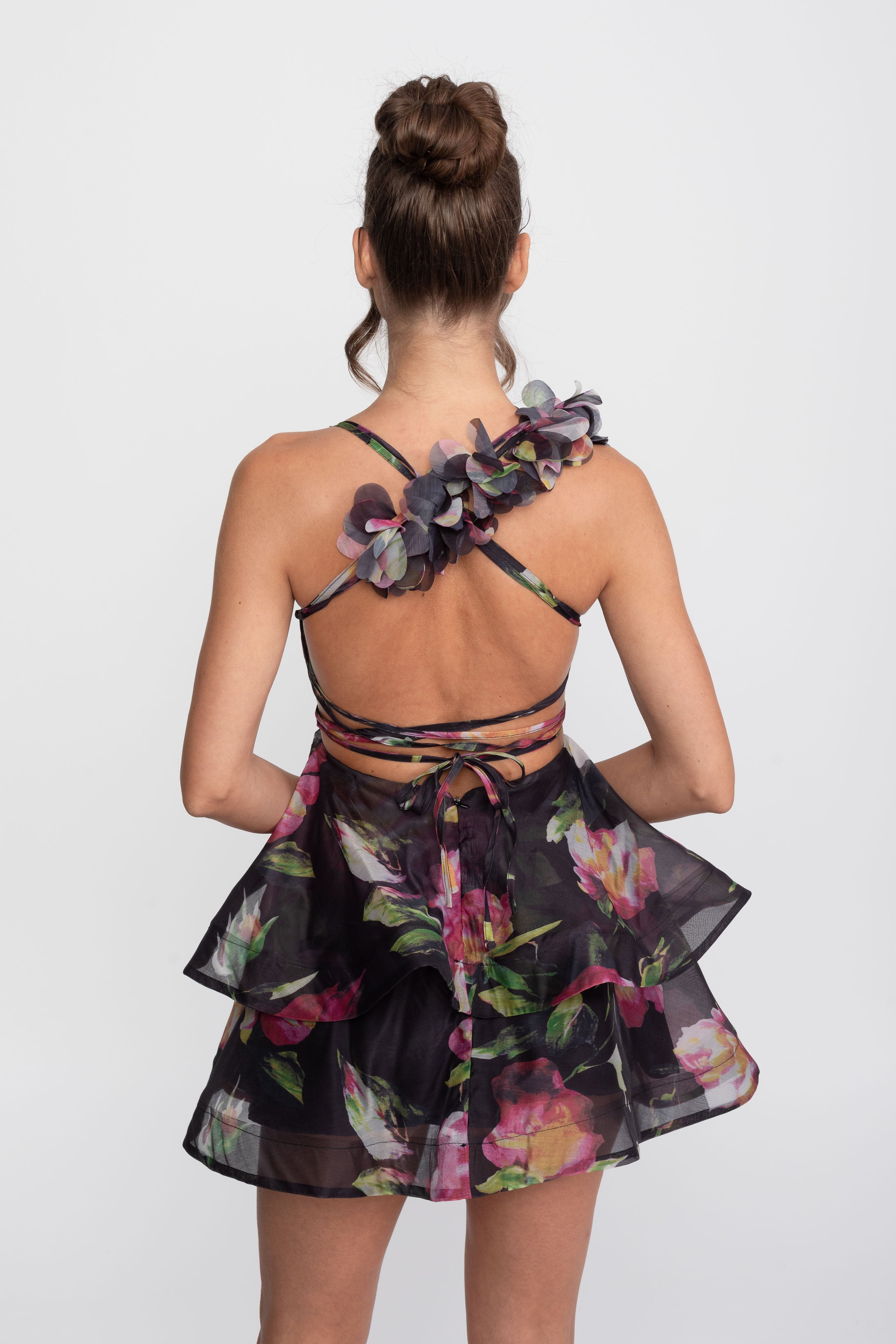 Floral Print Tiered Mini Dress With Ruffled Shoulder Strap - Black