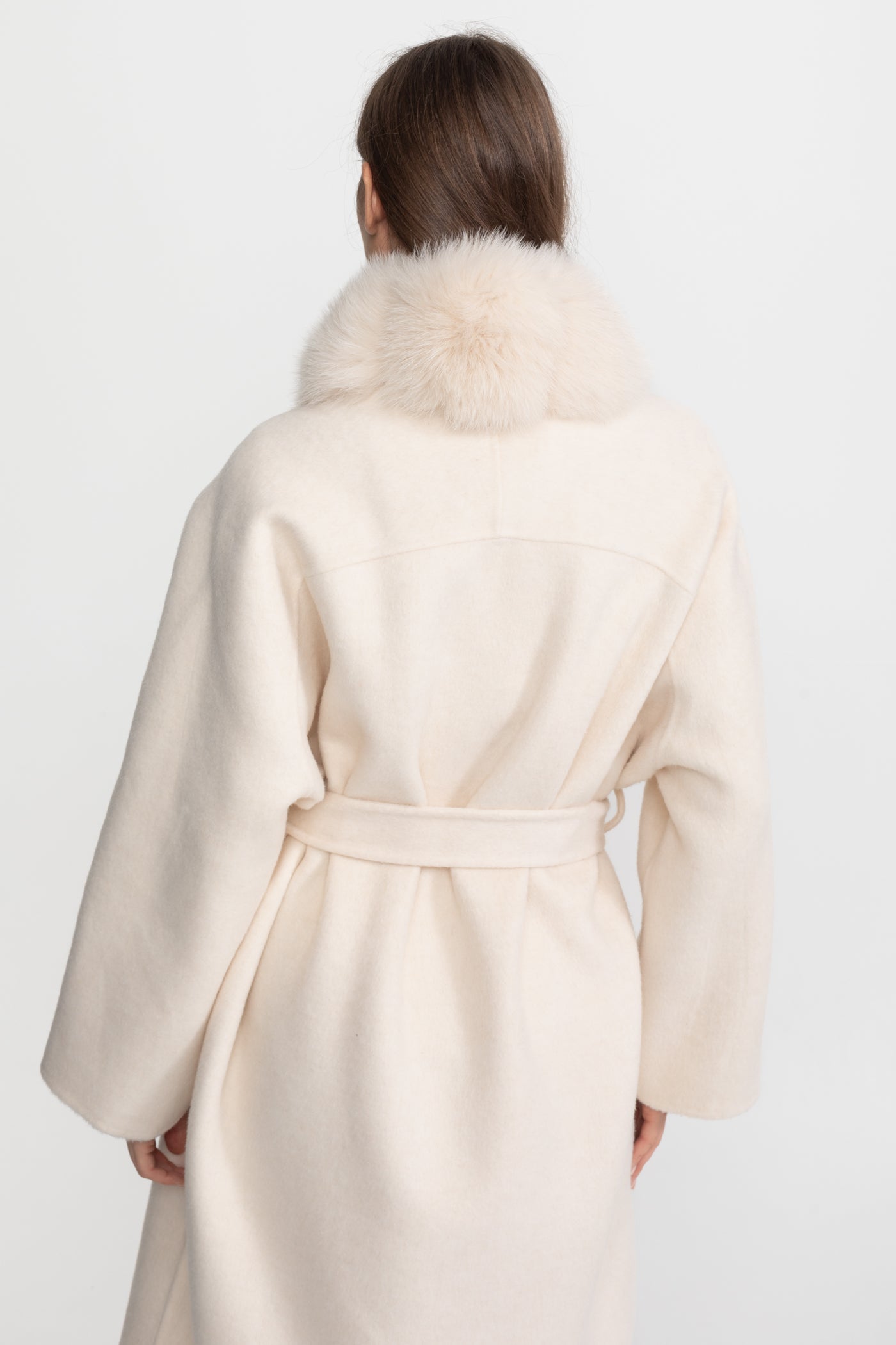 Wool Long Coat with Fox Fur Front – Ivoire