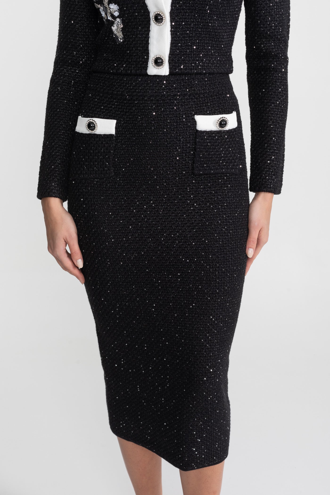 Set Co-Ord din Tweed Brodat cu Tricot și Margine Contrastantă – Negru