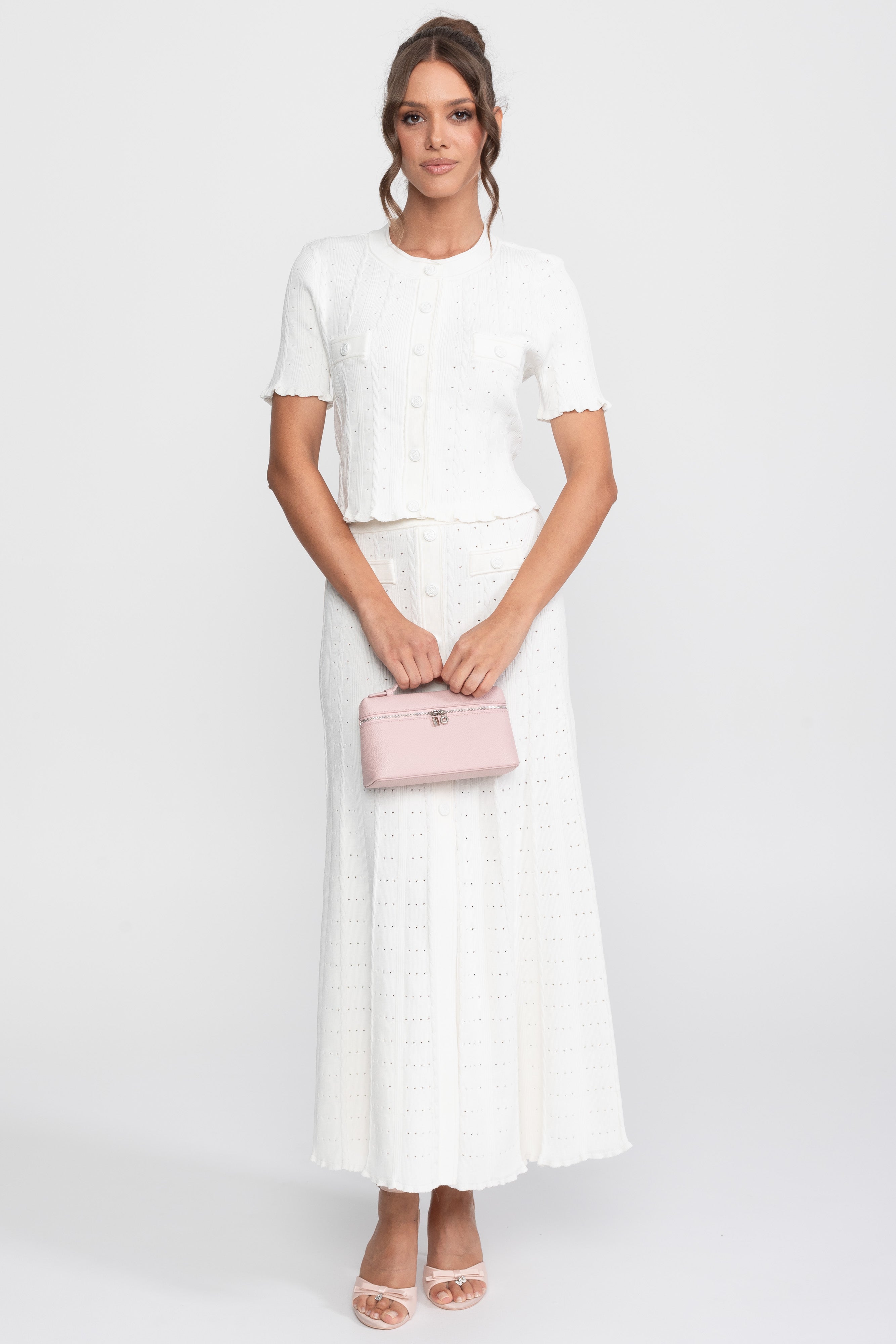Set Co-Ord din tricot cu textură ribbed, cu cardigan cu închidere frontală cu nasturi și fustă maxi asortată - Alb