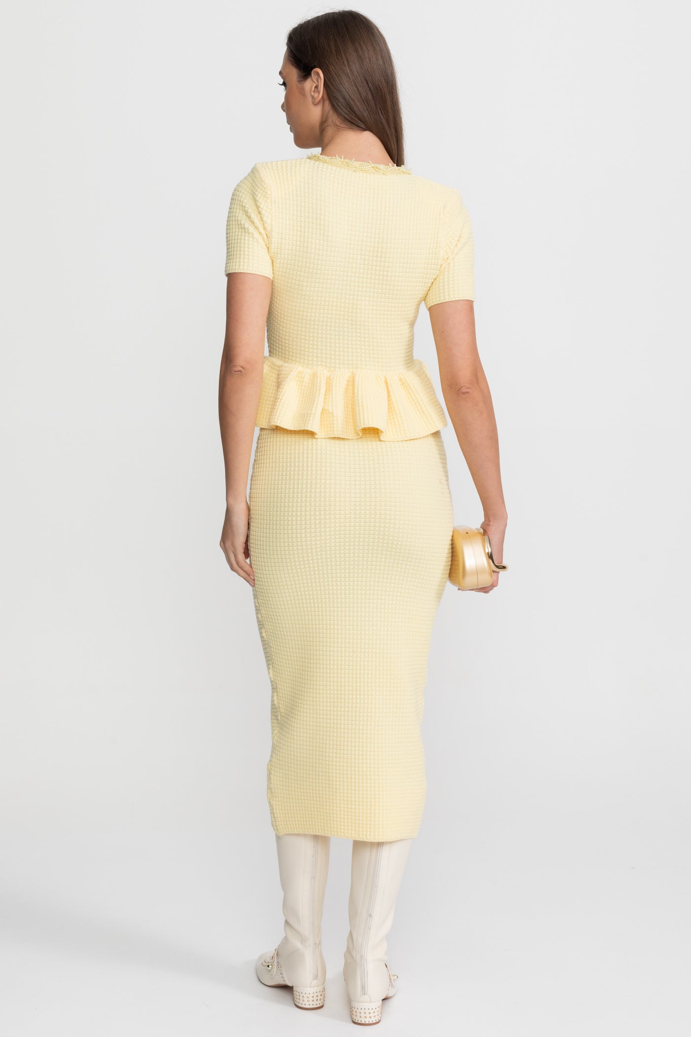 Rochie Midi Tricotată Texturată cu Detaliu Peplum în Talie – Galben