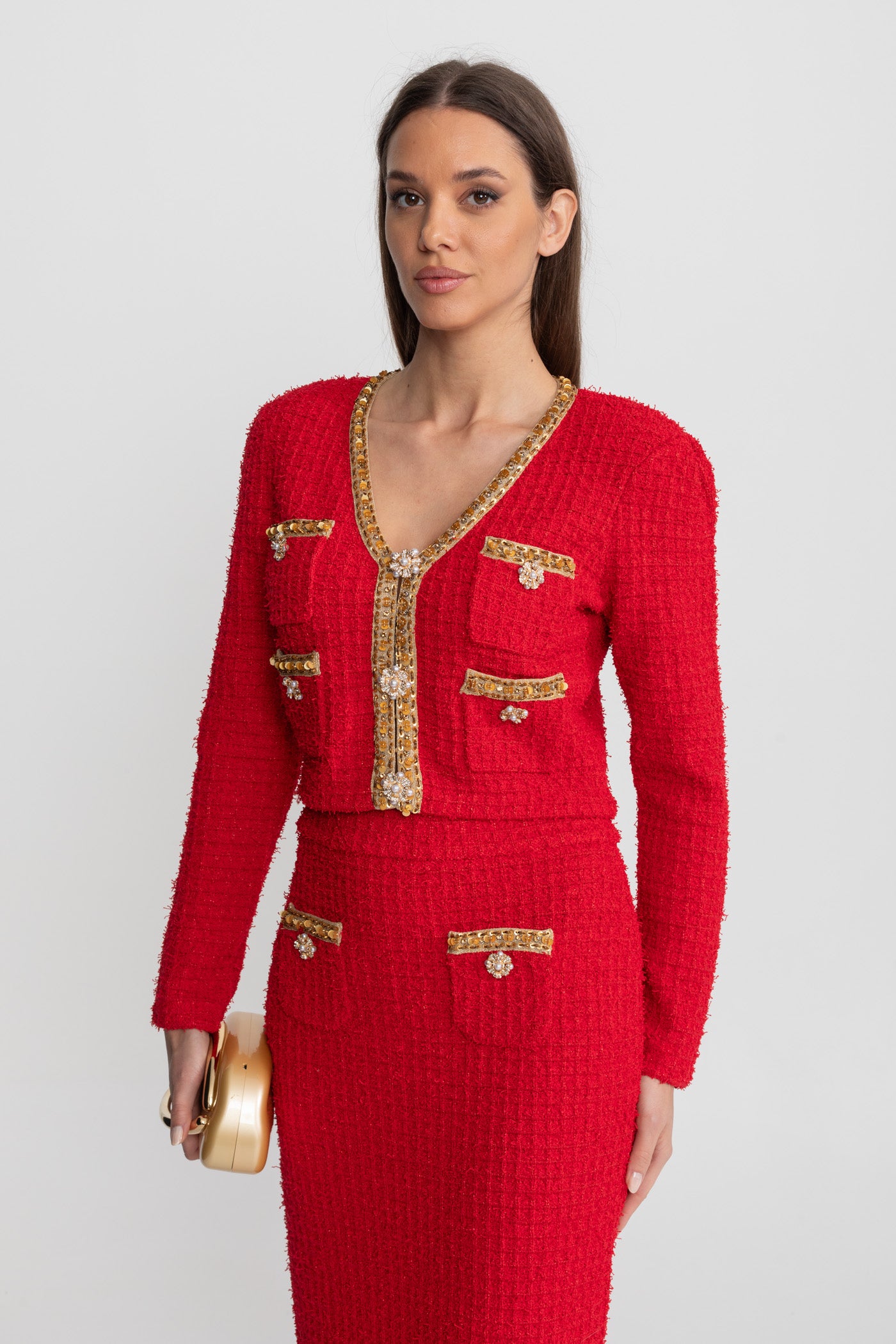 Set Co-Ord din Tweed Texturat cu Margini Aurii și Nasturi cu Cristale – Roșu