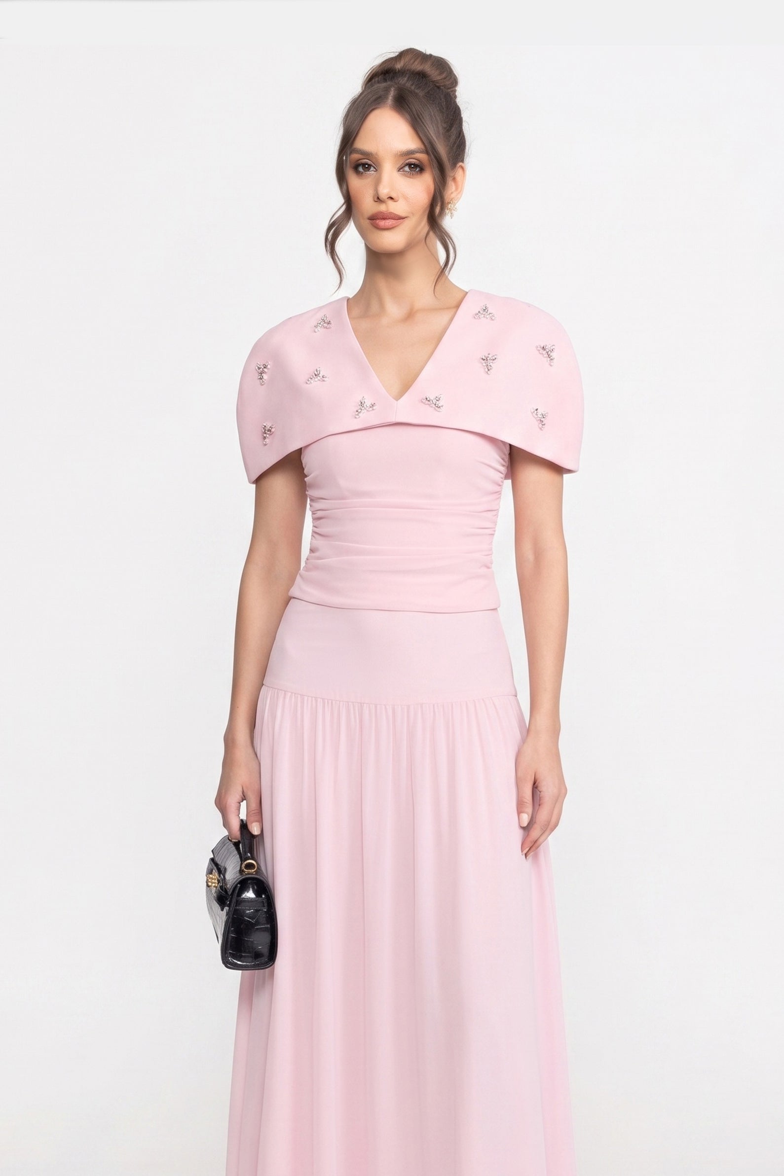 Set co-ord din 3 piese cu top drapat, cape detașabilă și fustă maxi - roz