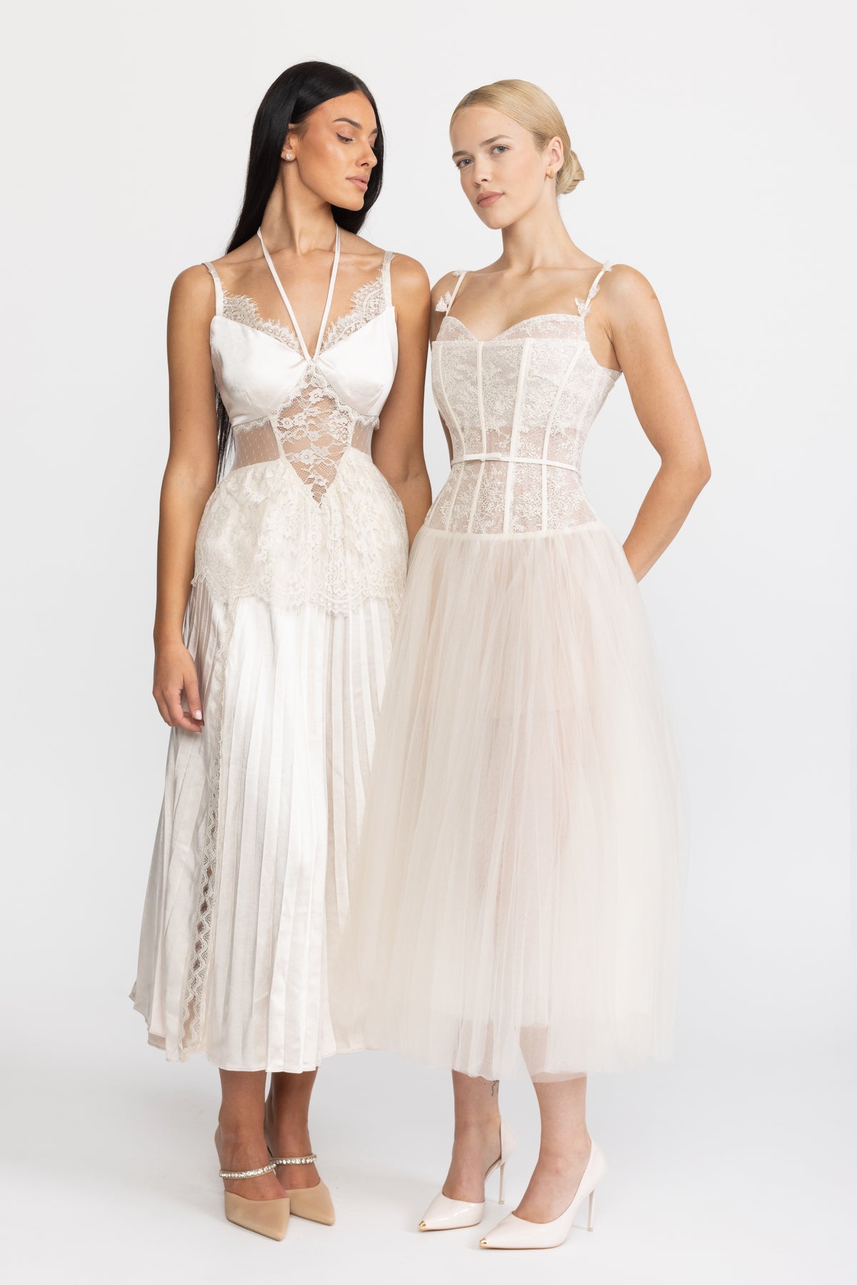Lace Insert Satin Halter Pleated Midi Dress - Ivoire