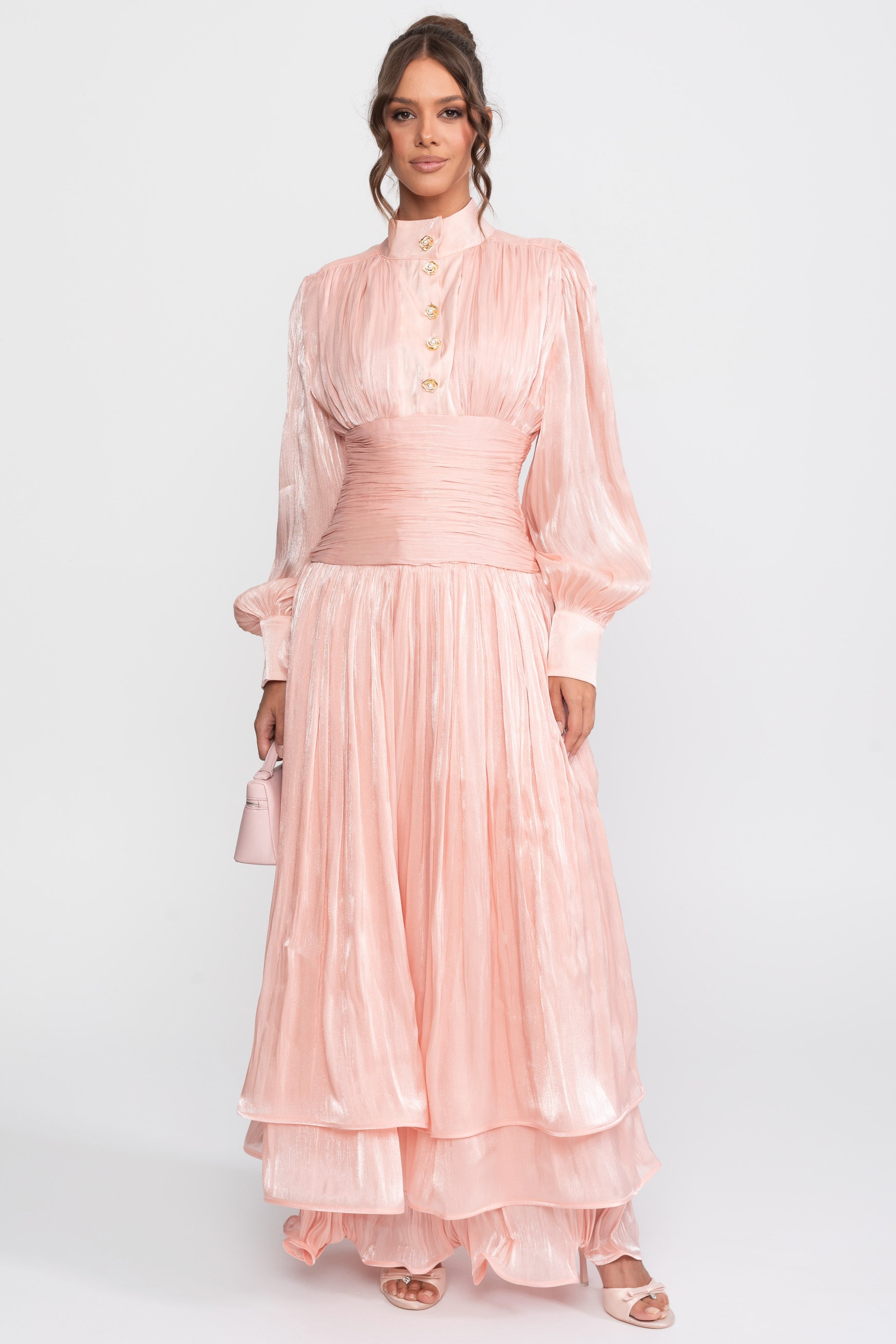 Rochie maxi cu volane, mâneci tip balon, cu nasturi în formă de trandafir cu bijuterii - Peach 