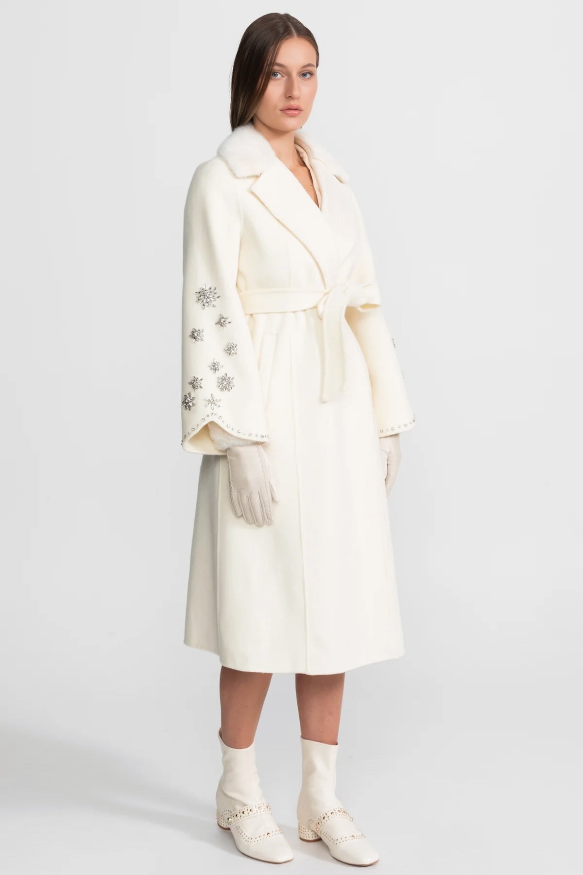 Embellished Wool Overcoat With Fox Fur Collar – Ivoire