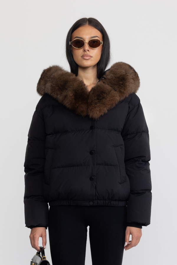 Geacă puffer scurtă din puf, cu glugă din blană de vulpe - Negru 