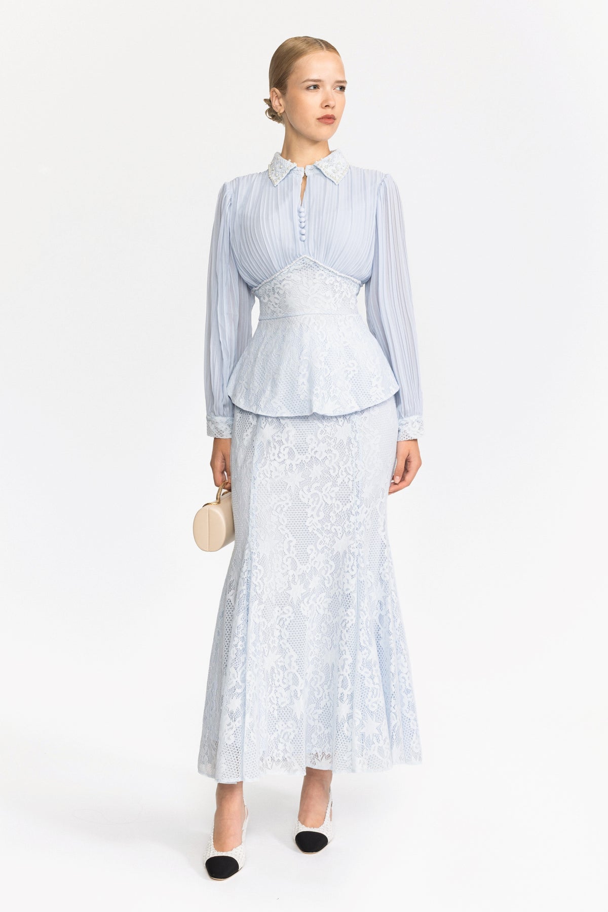 Set cu bluză peplum din șifon plisat și dantelă și fustă maxi - bleu deschis 