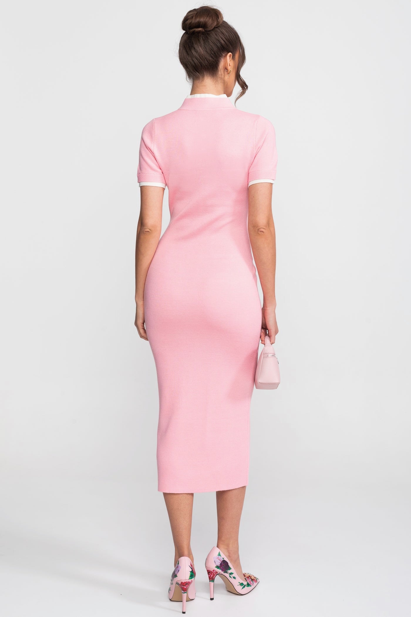 Ribbed Knit Midi Dress With Contrast Trim And Decorative Pockets - Pink