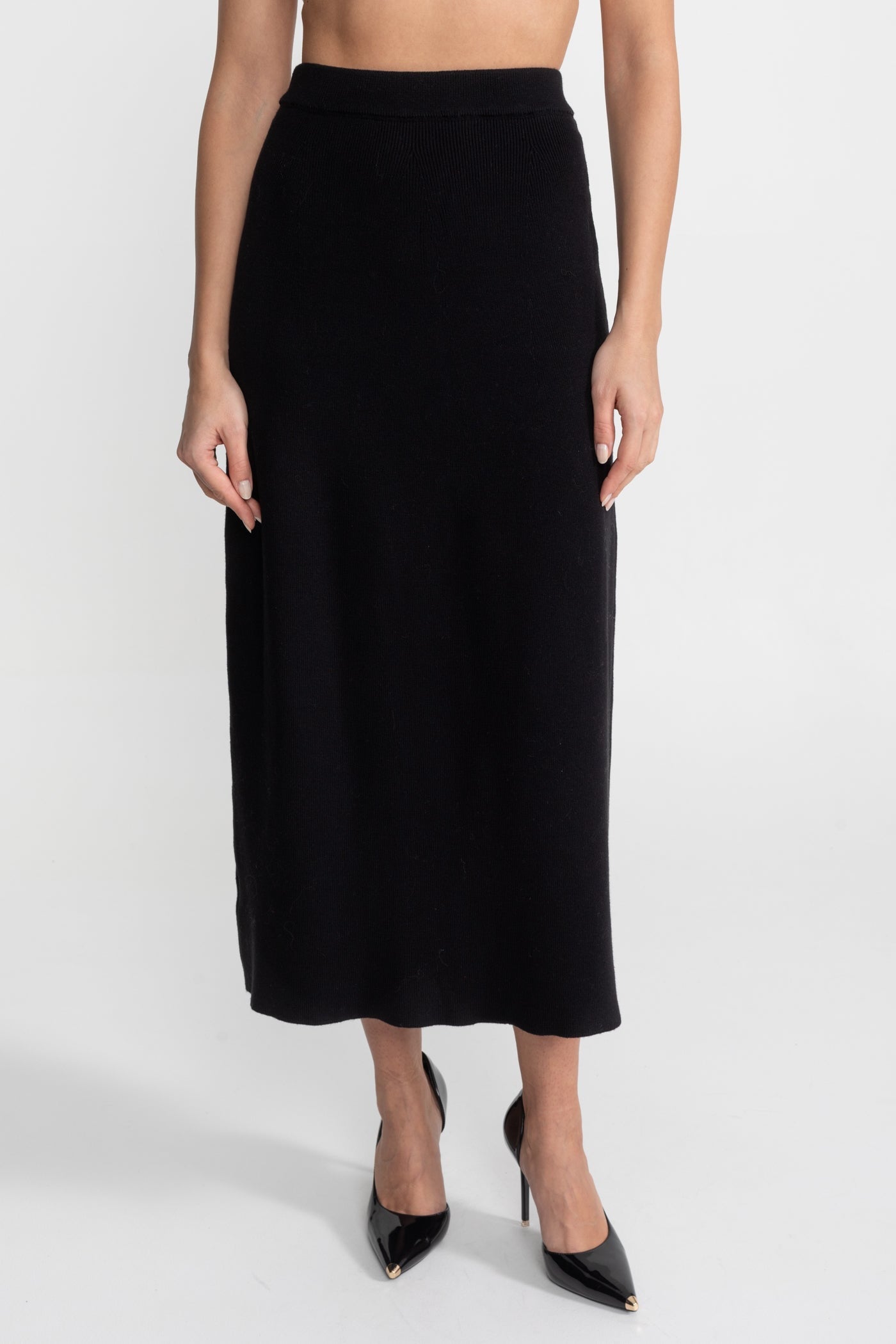 Set coordonat din tweed împodobit cu închideri cu fundițe și fustă midi – Negru 