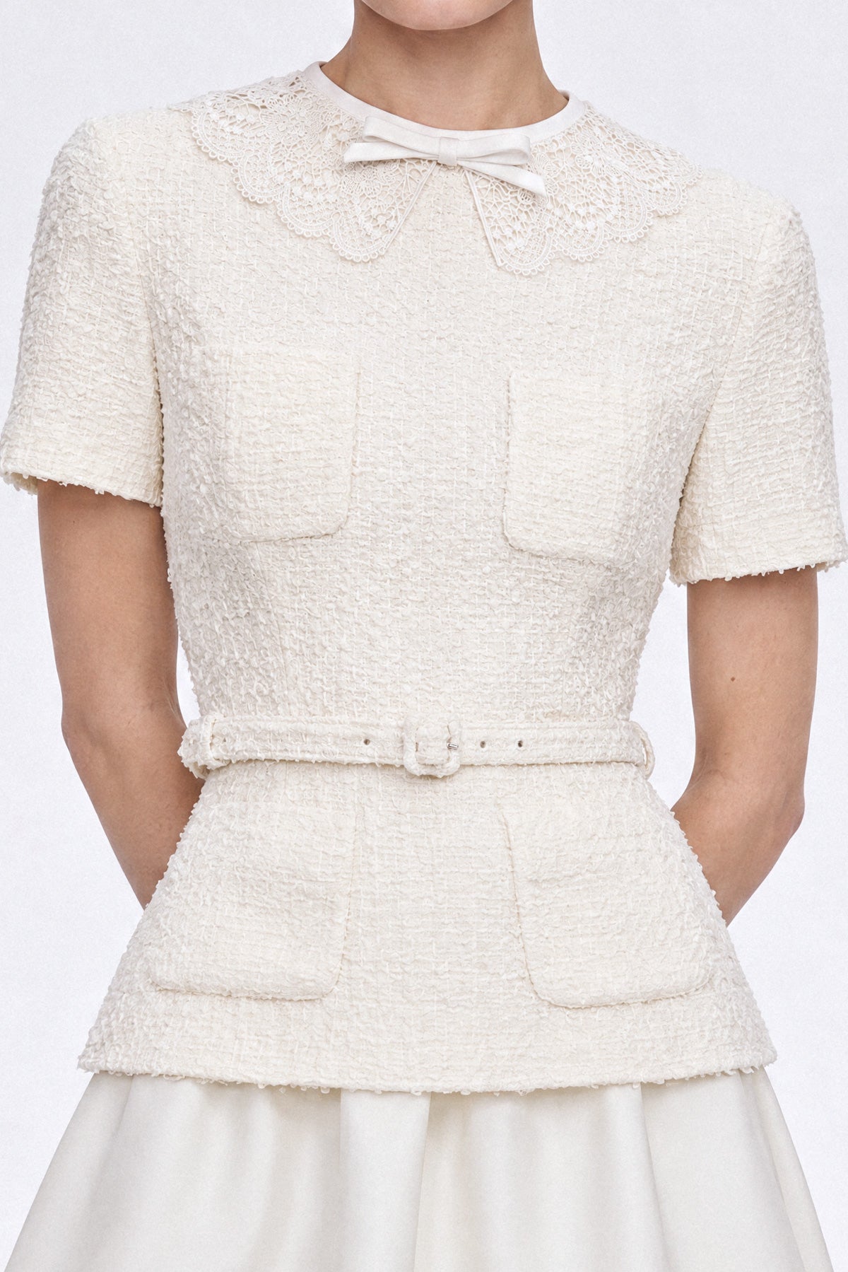 Rochie midi tweed peplum cu guler din dantelă - Ivoire 