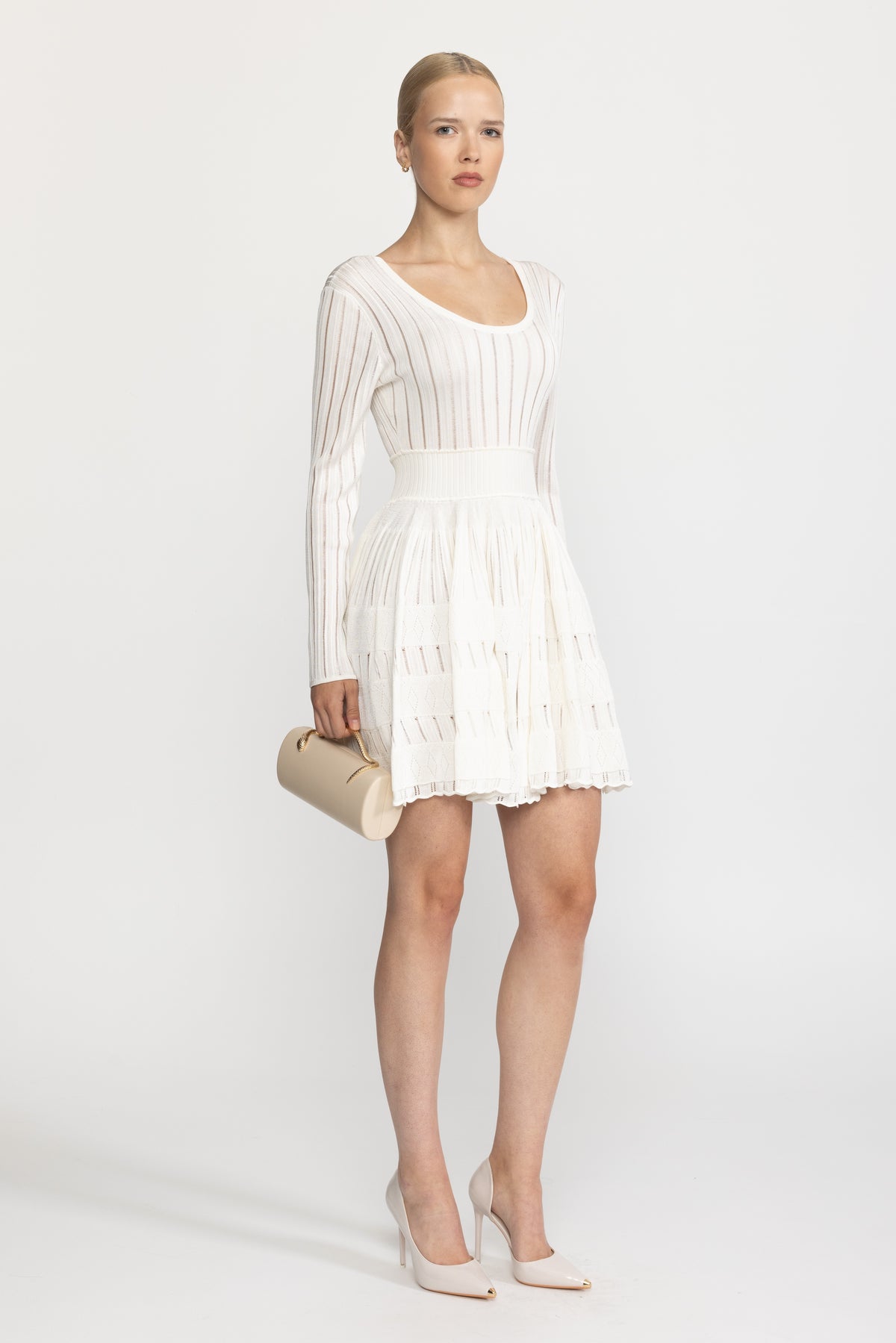 Rochie mini skater din tricot ladder, cu decolteu scoop - Alb 