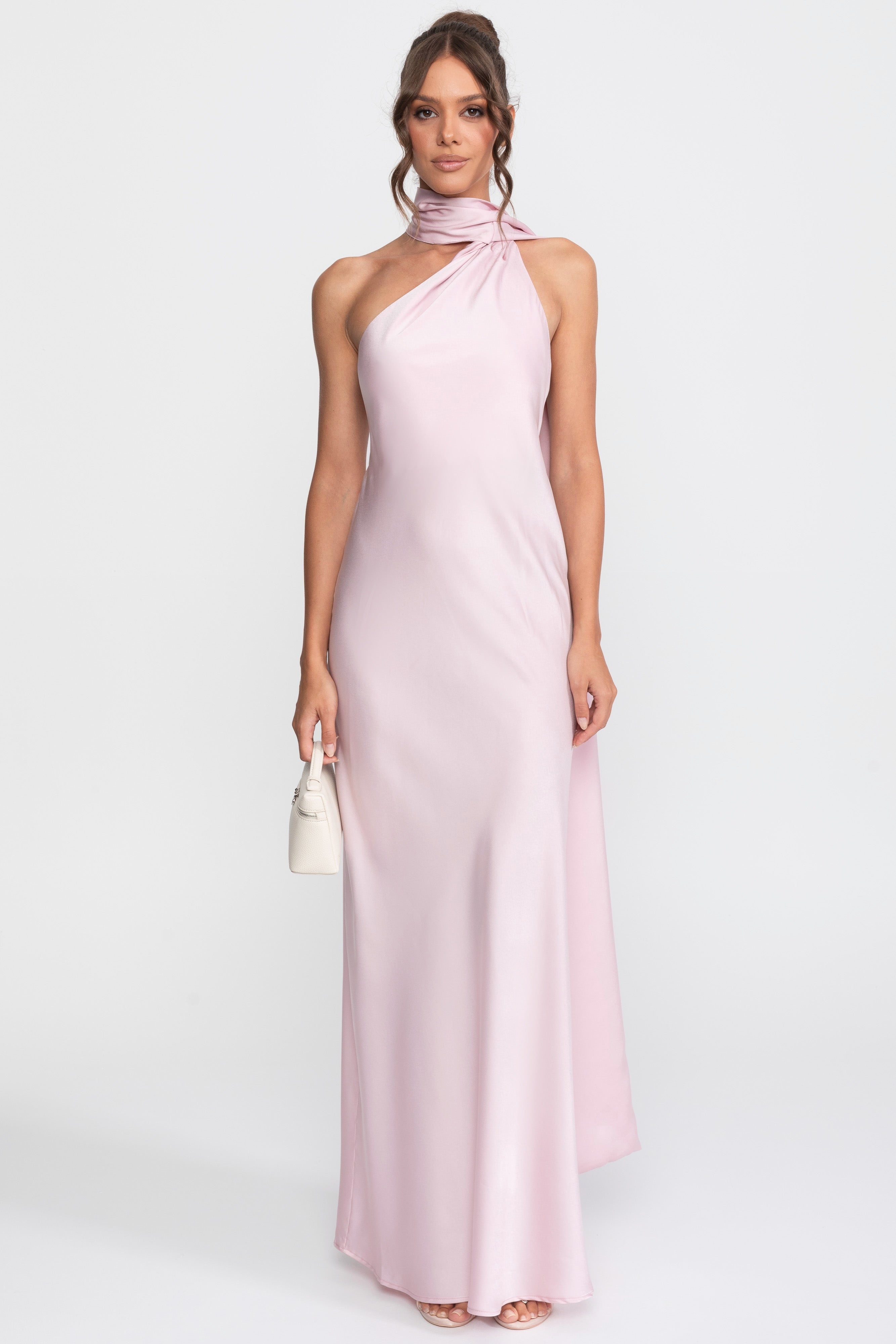 Rochie slip din satin cu decolteu halter răsucit și linie asimetrică a gulerului - Roz 