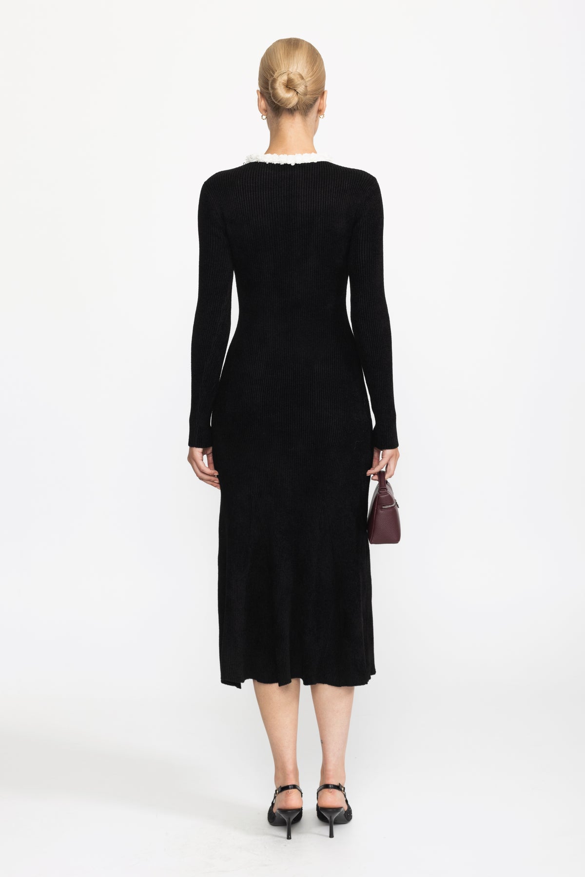 Rochie midi din tricot chenille cu garnitură bobble contrastantă - negru 