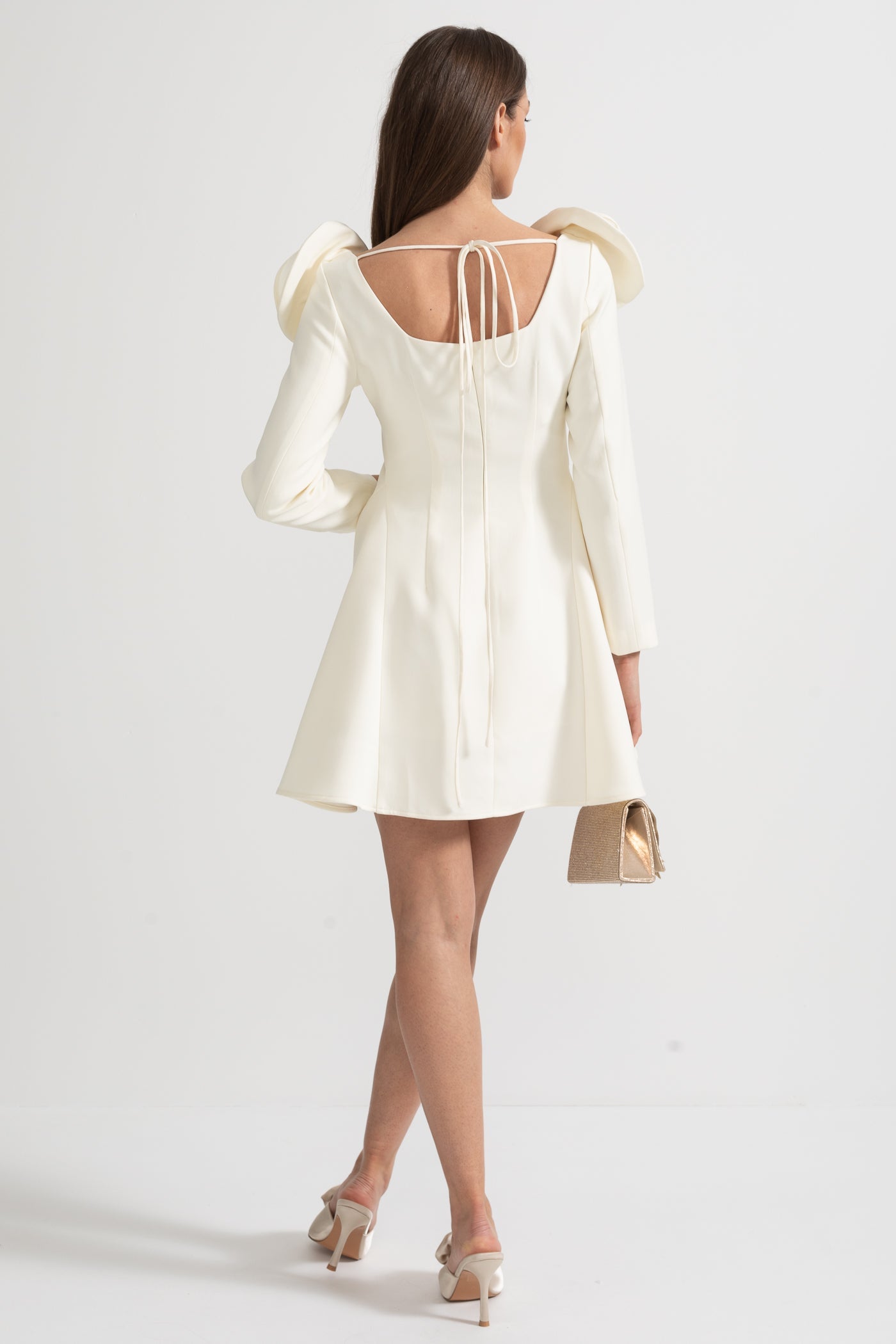 Elegant Mini Dress With Square Neckline, 3D Floral Appliques And Flared Skirt - Ivoire